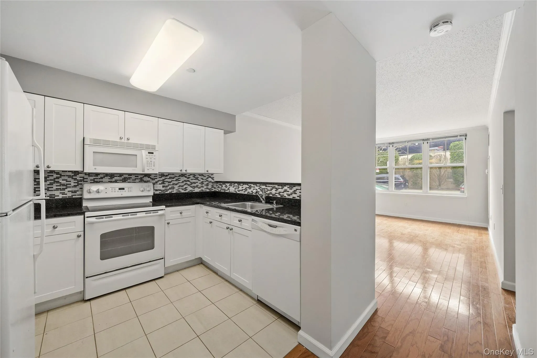300 Mamaroneck Avenue, White Plains, NY, 1 Bedroom Bedrooms, 3 Rooms Rooms,1 BathroomBathrooms,Residential Lease,For Rent,Mamaroneck,0,985683 300 Mamaroneck Avenue, White Plains, NY, 1 Bedroom Bedrooms, 3 Rooms Rooms,1 BathroomBathrooms,Residential Lease,For Rent,Mamaroneck,0,985683