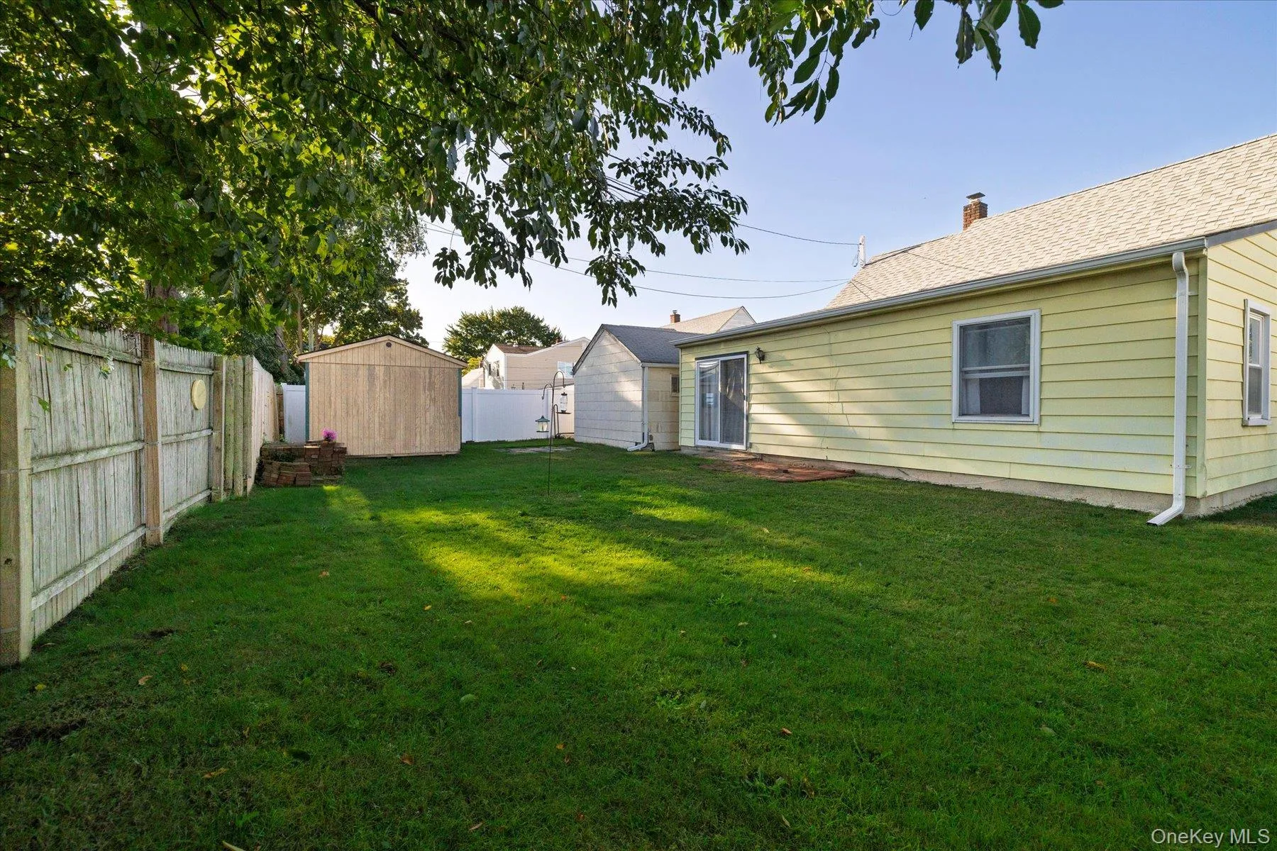 26 Pebble Lane, Hempstead, NY, 3 Bedrooms Bedrooms, 7 Rooms Rooms,1 BathroomBathrooms,Residential,For Rent,Pebble,0,985699 26 Pebble Lane, Hempstead, NY, 3 Bedrooms Bedrooms, 7 Rooms Rooms,1 BathroomBathrooms,Residential,For Rent,Pebble,0,985699