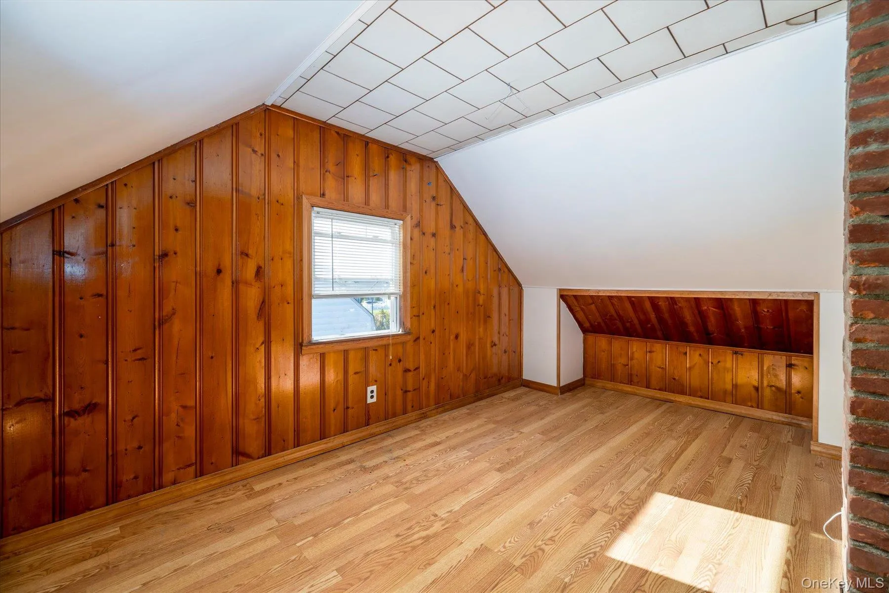 26 Pebble Lane, Hempstead, NY, 3 Bedrooms Bedrooms, 7 Rooms Rooms,1 BathroomBathrooms,Residential,For Rent,Pebble,0,985699 26 Pebble Lane, Hempstead, NY, 3 Bedrooms Bedrooms, 7 Rooms Rooms,1 BathroomBathrooms,Residential,For Rent,Pebble,0,985699