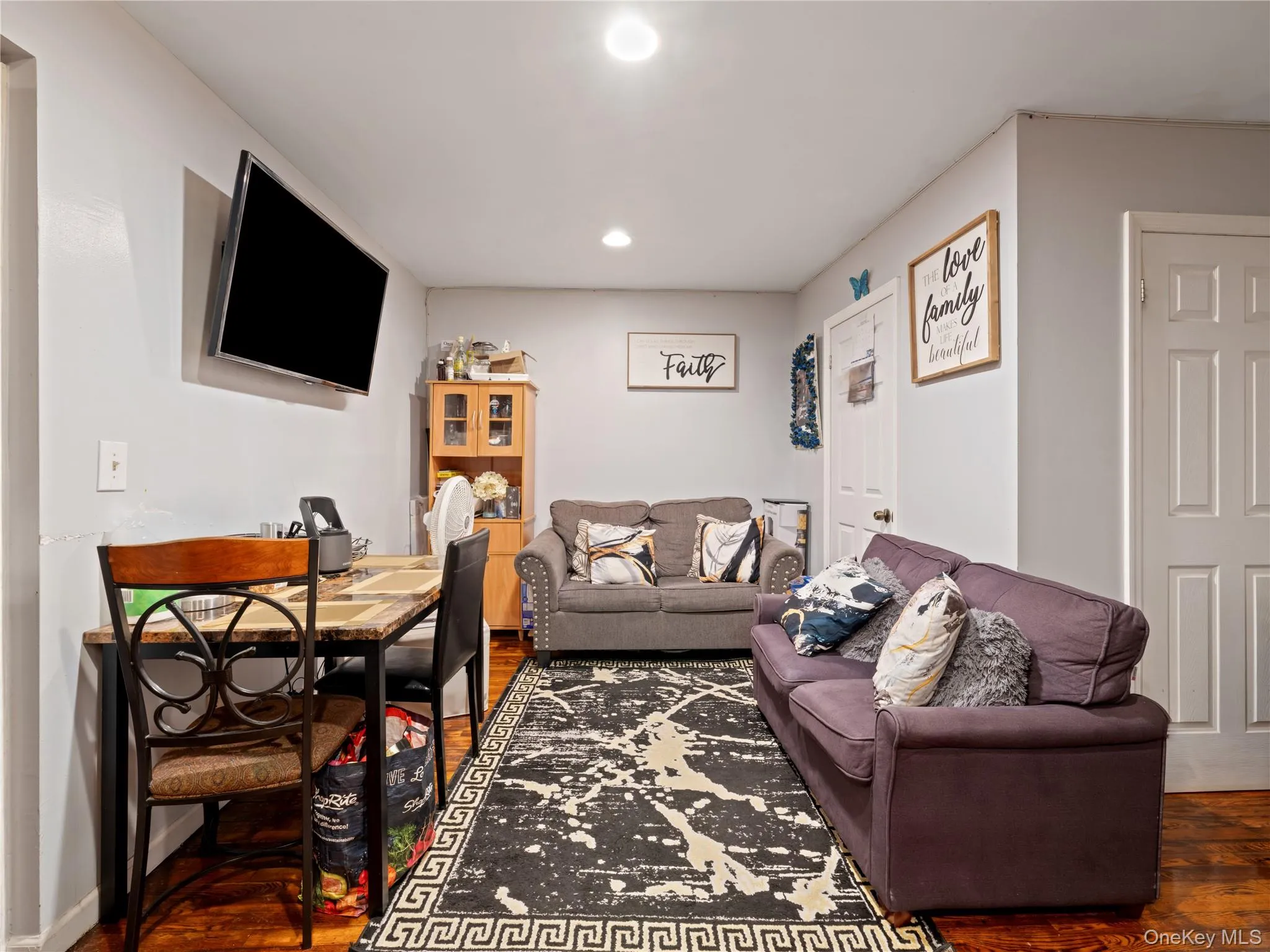 710 Saint Ouen Street, New York, NY, 9 Bedrooms Bedrooms, 16 Rooms Rooms,3 BathroomsBathrooms,Residential,For Rent,Saint Ouen,0,985700 710 Saint Ouen Street, New York, NY, 9 Bedrooms Bedrooms, 16 Rooms Rooms,3 BathroomsBathrooms,Residential,For Rent,Saint Ouen,0,985700