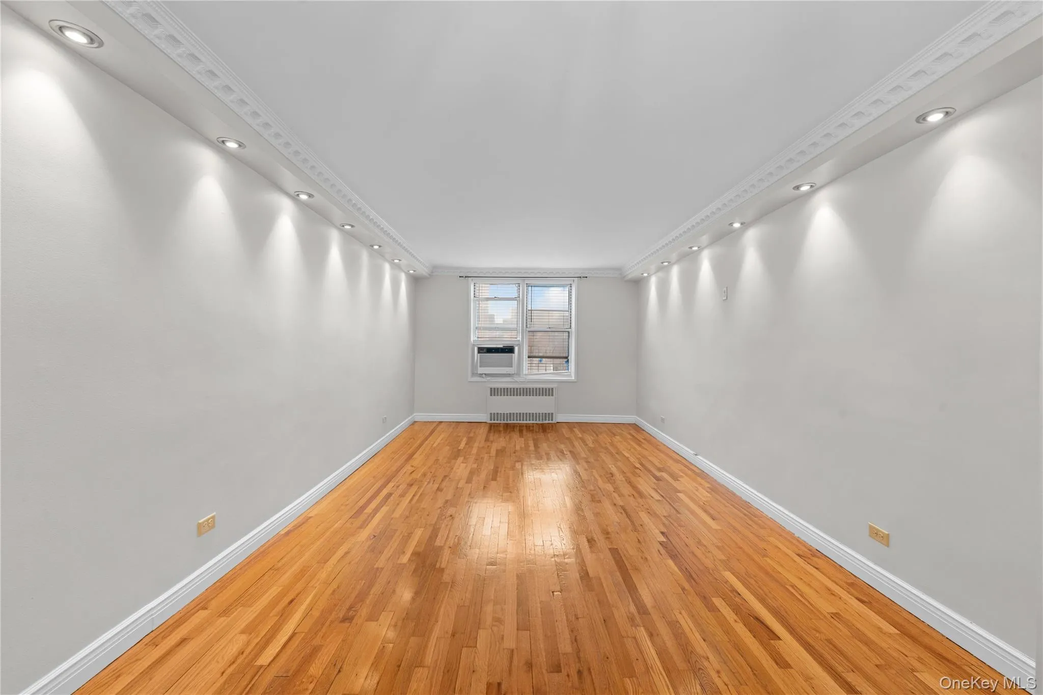 67-30 Clyde Street, New York, NY, 2 Bedrooms Bedrooms, 5 Rooms Rooms,1 BathroomBathrooms,Residential Sale,For Rent,Clyde,0,985710 67-30 Clyde Street, New York, NY, 2 Bedrooms Bedrooms, 5 Rooms Rooms,1 BathroomBathrooms,Residential Sale,For Rent,Clyde,0,985710