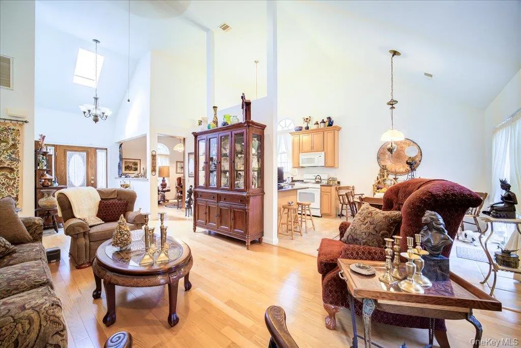 2 Douglas Street, Thompson, NY, 3 Bedrooms Bedrooms, 6 Rooms Rooms,2 BathroomsBathrooms,Residential,For Rent,Douglas,0,985714 2 Douglas Street, Thompson, NY, 3 Bedrooms Bedrooms, 6 Rooms Rooms,2 BathroomsBathrooms,Residential,For Rent,Douglas,0,985714