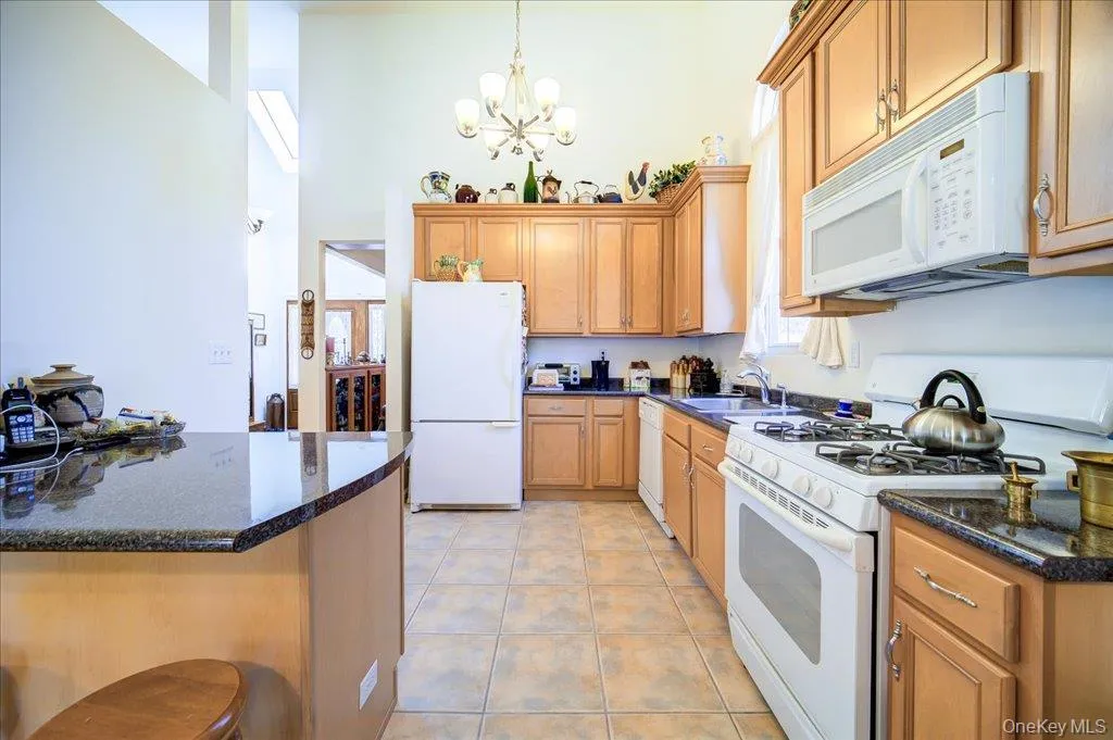 2 Douglas Street, Thompson, NY, 3 Bedrooms Bedrooms, 6 Rooms Rooms,2 BathroomsBathrooms,Residential,For Rent,Douglas,0,985714 2 Douglas Street, Thompson, NY, 3 Bedrooms Bedrooms, 6 Rooms Rooms,2 BathroomsBathrooms,Residential,For Rent,Douglas,0,985714