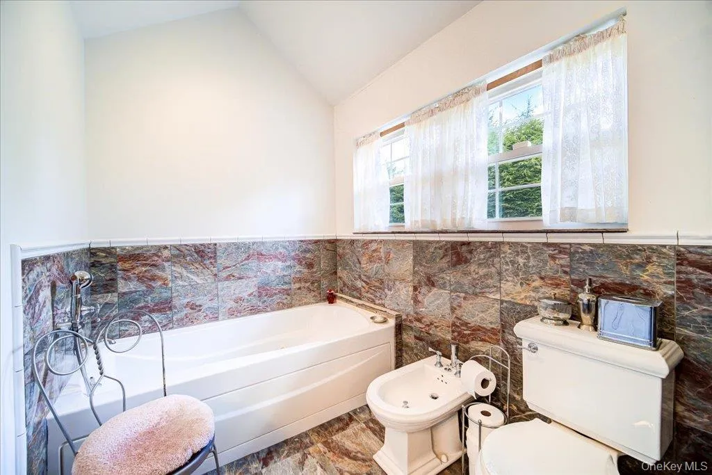 2 Douglas Street, Thompson, NY, 3 Bedrooms Bedrooms, 6 Rooms Rooms,2 BathroomsBathrooms,Residential,For Rent,Douglas,0,985714 2 Douglas Street, Thompson, NY, 3 Bedrooms Bedrooms, 6 Rooms Rooms,2 BathroomsBathrooms,Residential,For Rent,Douglas,0,985714