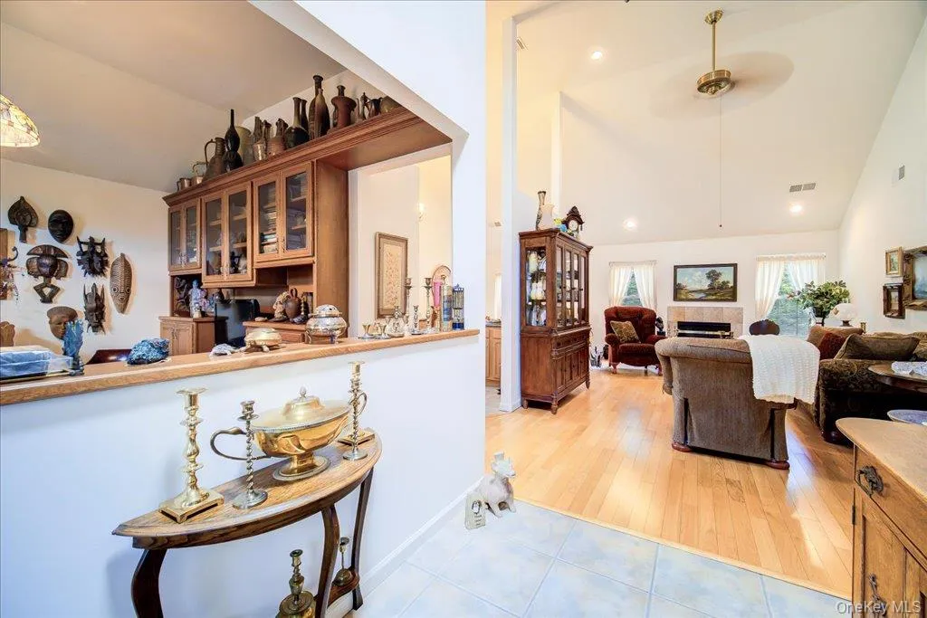 2 Douglas Street, Thompson, NY, 3 Bedrooms Bedrooms, 6 Rooms Rooms,2 BathroomsBathrooms,Residential,For Rent,Douglas,0,985714 2 Douglas Street, Thompson, NY, 3 Bedrooms Bedrooms, 6 Rooms Rooms,2 BathroomsBathrooms,Residential,For Rent,Douglas,0,985714
