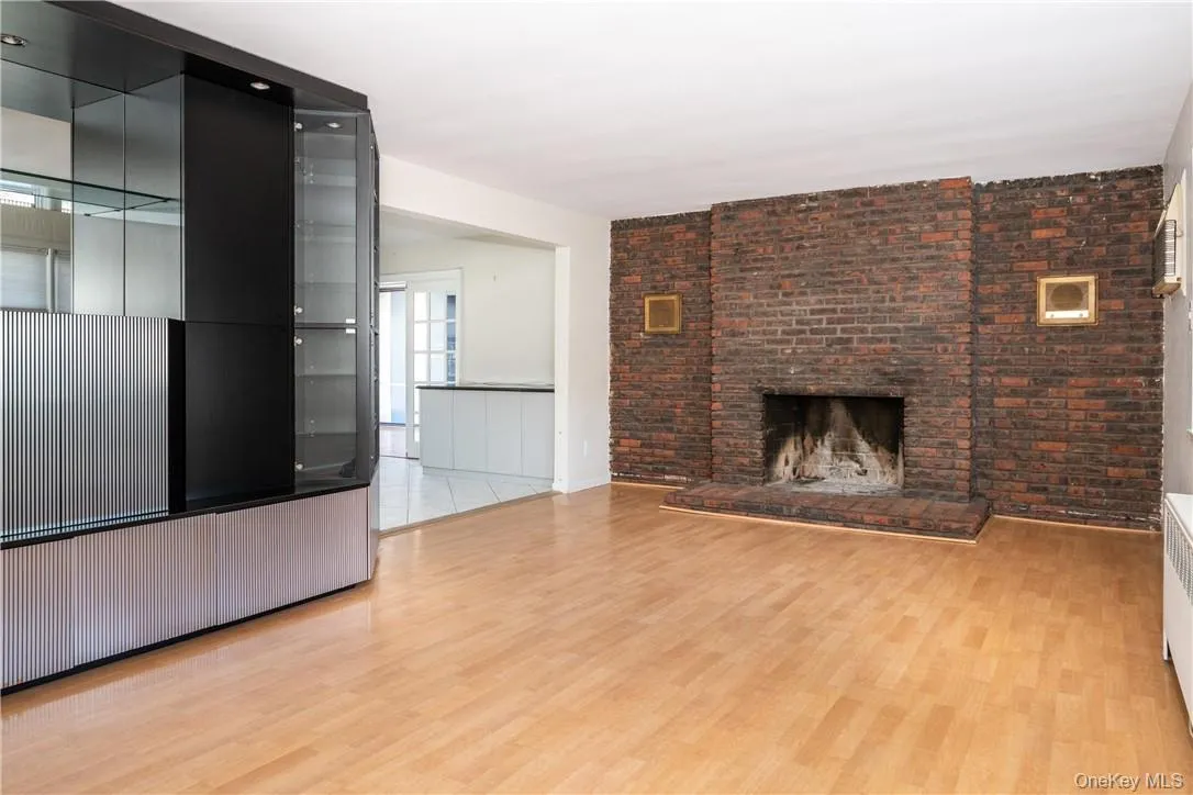 89 Ridgewood Avenue, Yonkers, NY, 3 Bedrooms Bedrooms, 6 Rooms Rooms,2 BathroomsBathrooms,Residential Lease,For Rent,Ridgewood,0,985731 89 Ridgewood Avenue, Yonkers, NY, 3 Bedrooms Bedrooms, 6 Rooms Rooms,2 BathroomsBathrooms,Residential Lease,For Rent,Ridgewood,0,985731