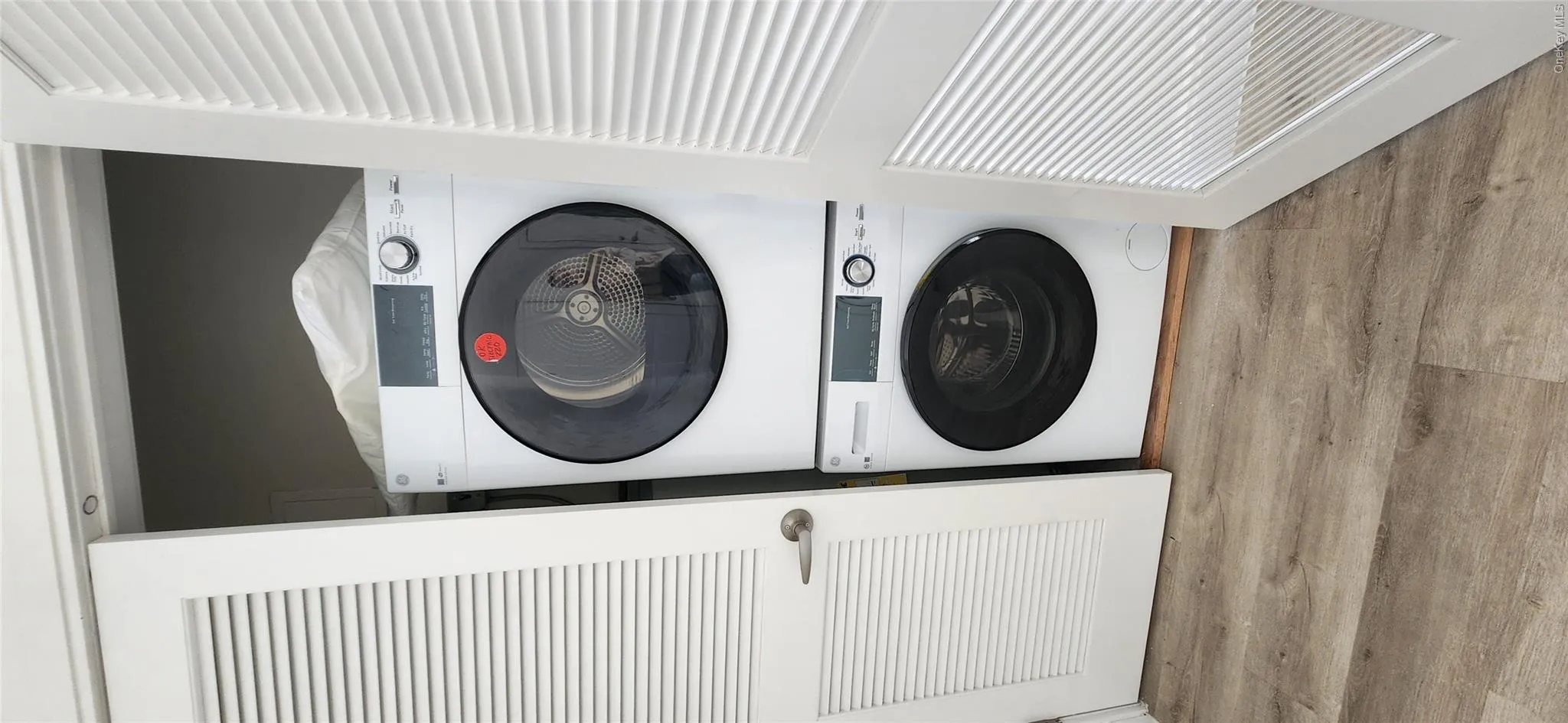 50 Roosevelt Avenue, Hempstead, NY, 2 Bedrooms Bedrooms, 4 Rooms Rooms,1 BathroomBathrooms,Residential Lease,For Rent,Roosevelt,0,985732 50 Roosevelt Avenue, Hempstead, NY, 2 Bedrooms Bedrooms, 4 Rooms Rooms,1 BathroomBathrooms,Residential Lease,For Rent,Roosevelt,0,985732