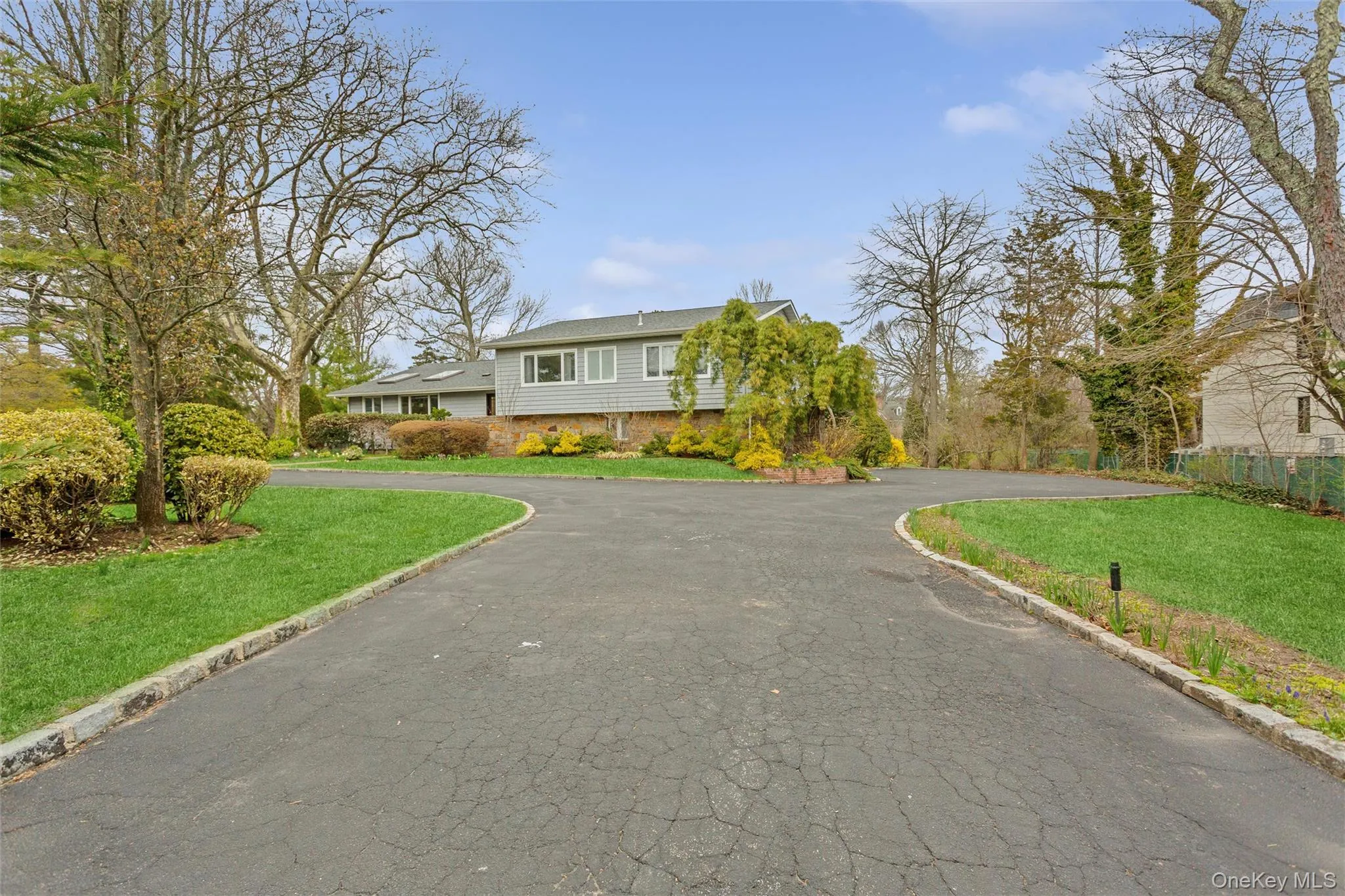 230 Richards Lane, Hempstead, NY, 5 Bedrooms Bedrooms, 12 Rooms Rooms,3 BathroomsBathrooms,Residential,For Rent,Richards,0,985738 230 Richards Lane, Hempstead, NY, 5 Bedrooms Bedrooms, 12 Rooms Rooms,3 BathroomsBathrooms,Residential,For Rent,Richards,0,985738