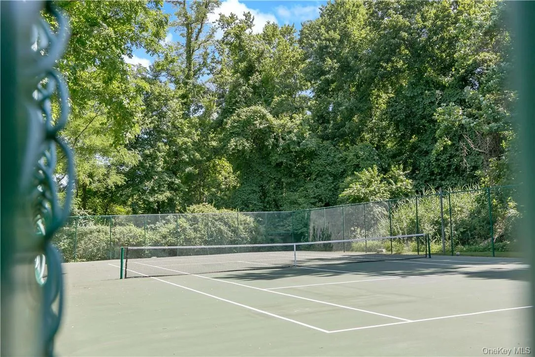Community Tennis Court Community Tennis Court