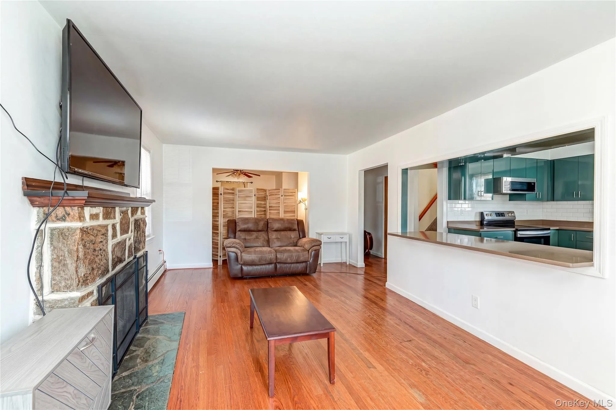 70 Bristol Street, Babylon, NY, 4 Bedrooms Bedrooms, 9 Rooms Rooms,2 BathroomsBathrooms,Residential,For Rent,Bristol,0,985781 70 Bristol Street, Babylon, NY, 4 Bedrooms Bedrooms, 9 Rooms Rooms,2 BathroomsBathrooms,Residential,For Rent,Bristol,0,985781