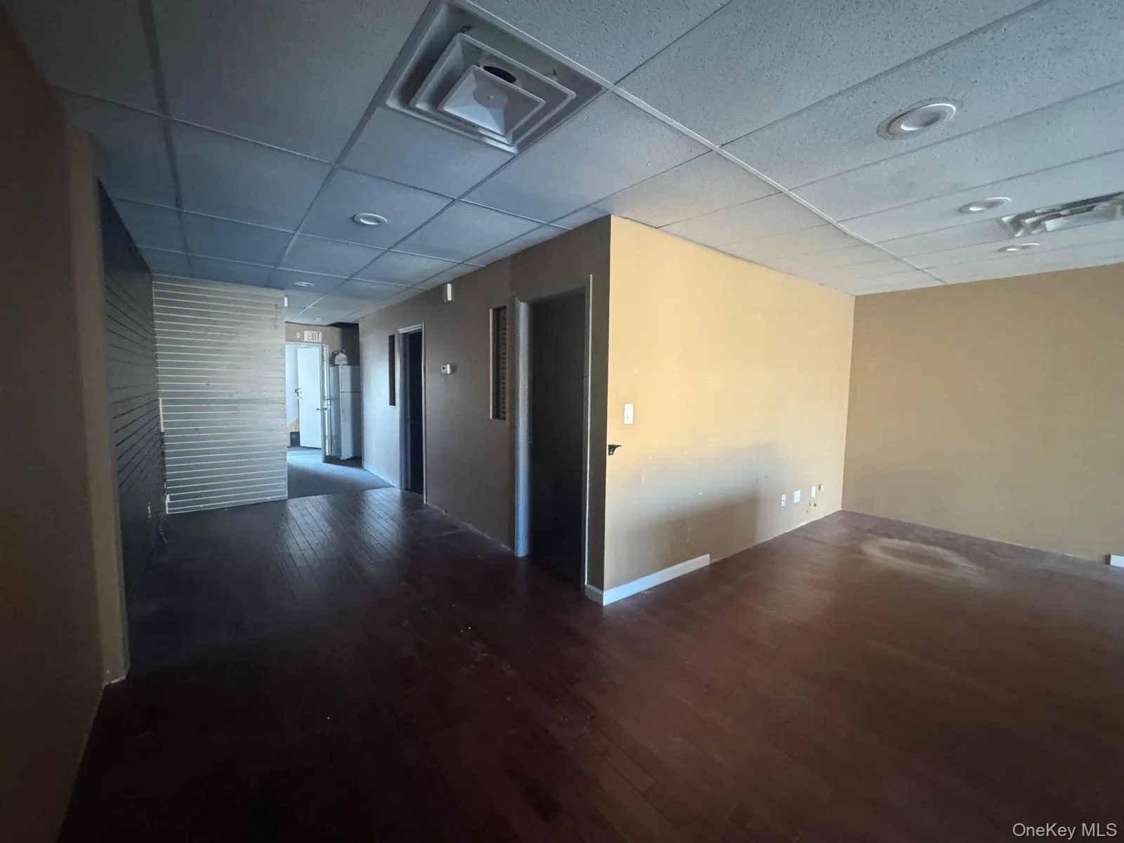 1119 North Broadway, Oyster Bay, NY, ,Commercial Lease,For Rent,North Broadway,0,985782 1119 North Broadway, Oyster Bay, NY, ,Commercial Lease,For Rent,North Broadway,0,985782
