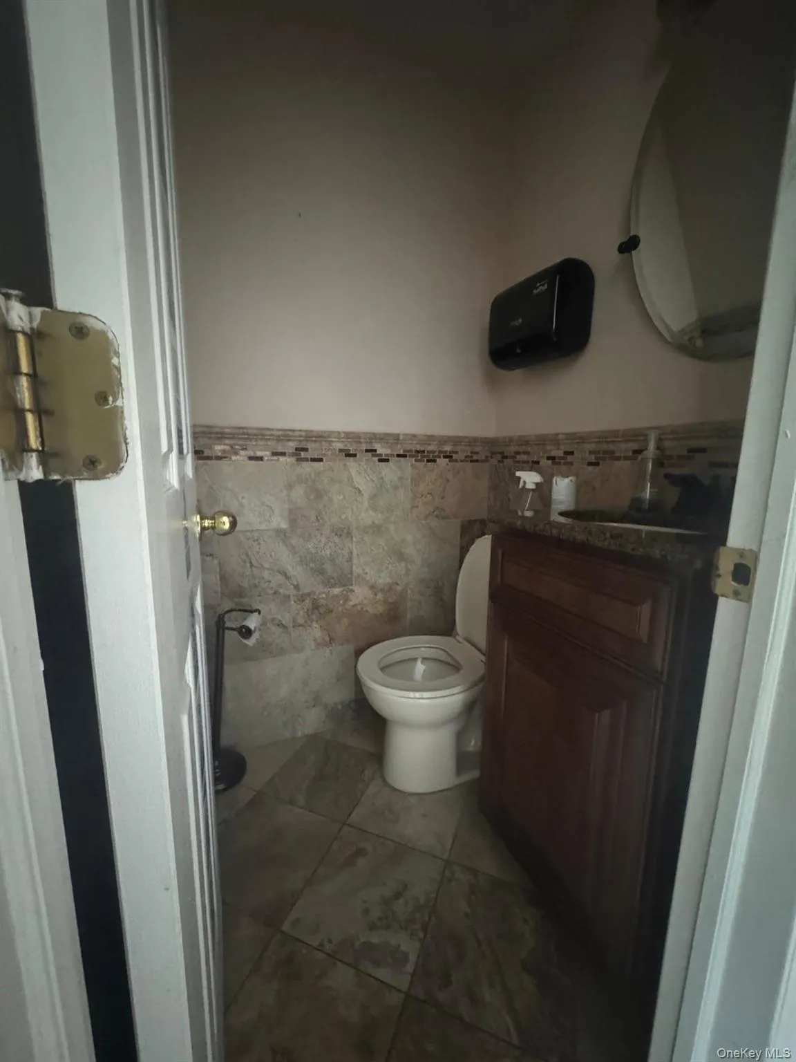 1119 North Broadway, Oyster Bay, NY, ,Commercial Lease,For Rent,North Broadway,0,985782 1119 North Broadway, Oyster Bay, NY, ,Commercial Lease,For Rent,North Broadway,0,985782