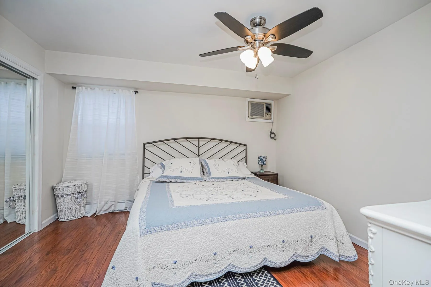 317 Darlington Avenue, New York, NY, 3 Bedrooms Bedrooms, 7 Rooms Rooms,1 BathroomBathrooms,Residential Lease,For Rent,Darlington,0,985785 317 Darlington Avenue, New York, NY, 3 Bedrooms Bedrooms, 7 Rooms Rooms,1 BathroomBathrooms,Residential Lease,For Rent,Darlington,0,985785