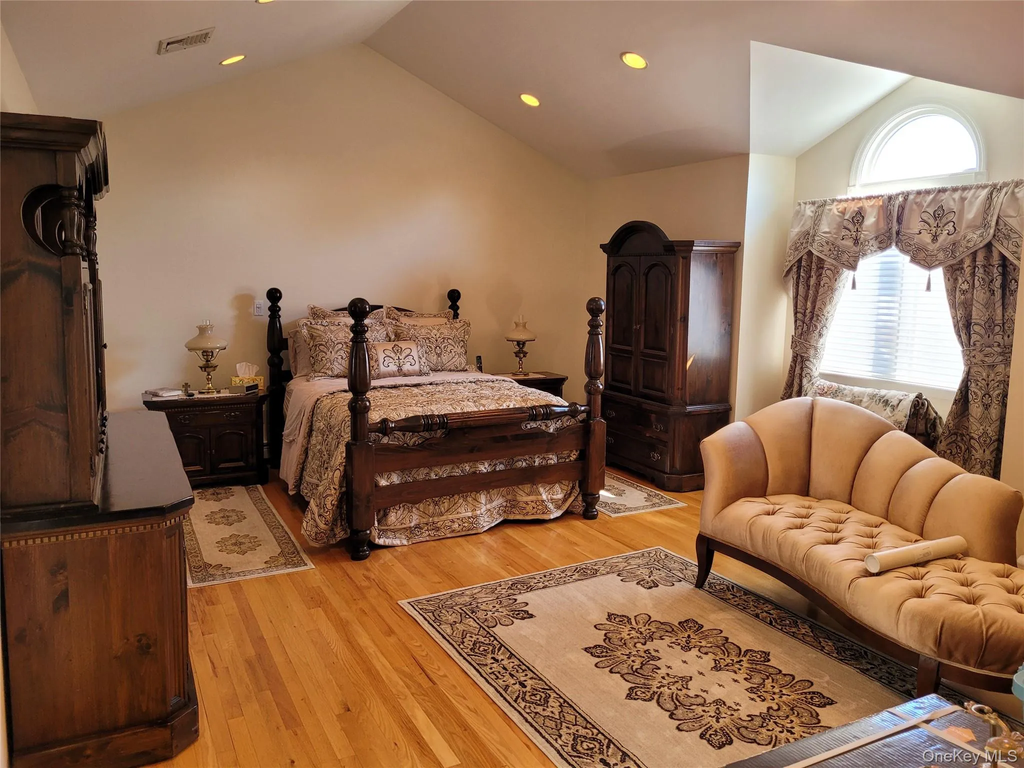 132 Atlantic Avenue, Oyster Bay, NY, 4 Bedrooms Bedrooms, 9 Rooms Rooms,3 BathroomsBathrooms,Residential,For Rent,Atlantic,0,985809 132 Atlantic Avenue, Oyster Bay, NY, 4 Bedrooms Bedrooms, 9 Rooms Rooms,3 BathroomsBathrooms,Residential,For Rent,Atlantic,0,985809