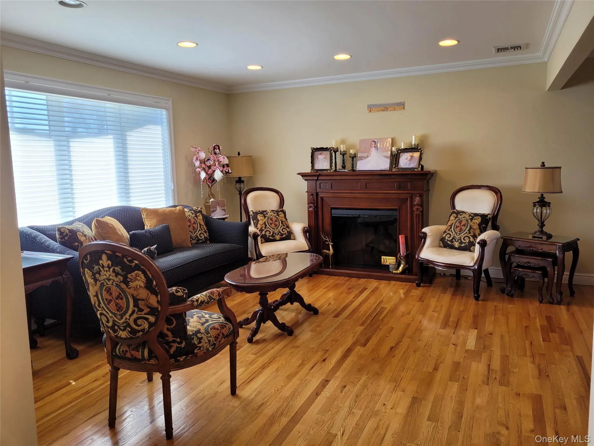 132 Atlantic Avenue, Oyster Bay, NY, 4 Bedrooms Bedrooms, 9 Rooms Rooms,3 BathroomsBathrooms,Residential,For Rent,Atlantic,0,985809 132 Atlantic Avenue, Oyster Bay, NY, 4 Bedrooms Bedrooms, 9 Rooms Rooms,3 BathroomsBathrooms,Residential,For Rent,Atlantic,0,985809