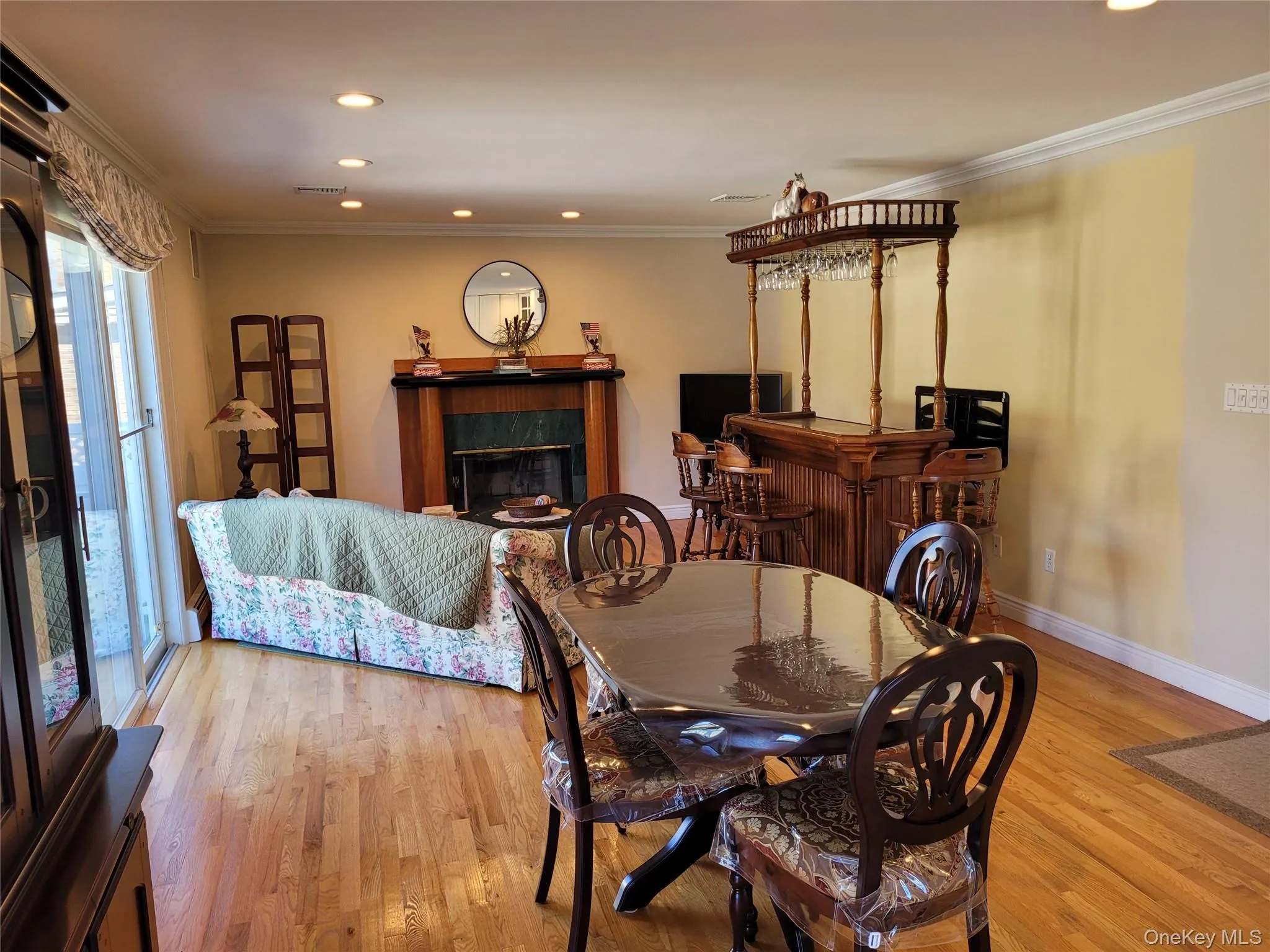 132 Atlantic Avenue, Oyster Bay, NY, 4 Bedrooms Bedrooms, 9 Rooms Rooms,3 BathroomsBathrooms,Residential,For Rent,Atlantic,0,985809 132 Atlantic Avenue, Oyster Bay, NY, 4 Bedrooms Bedrooms, 9 Rooms Rooms,3 BathroomsBathrooms,Residential,For Rent,Atlantic,0,985809
