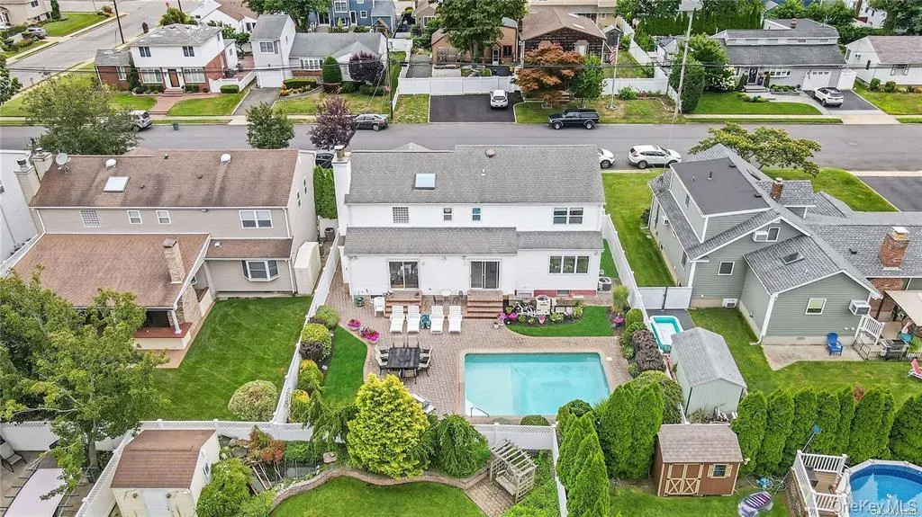 132 Atlantic Avenue, Oyster Bay, NY, 4 Bedrooms Bedrooms, 9 Rooms Rooms,3 BathroomsBathrooms,Residential,For Rent,Atlantic,0,985809 132 Atlantic Avenue, Oyster Bay, NY, 4 Bedrooms Bedrooms, 9 Rooms Rooms,3 BathroomsBathrooms,Residential,For Rent,Atlantic,0,985809