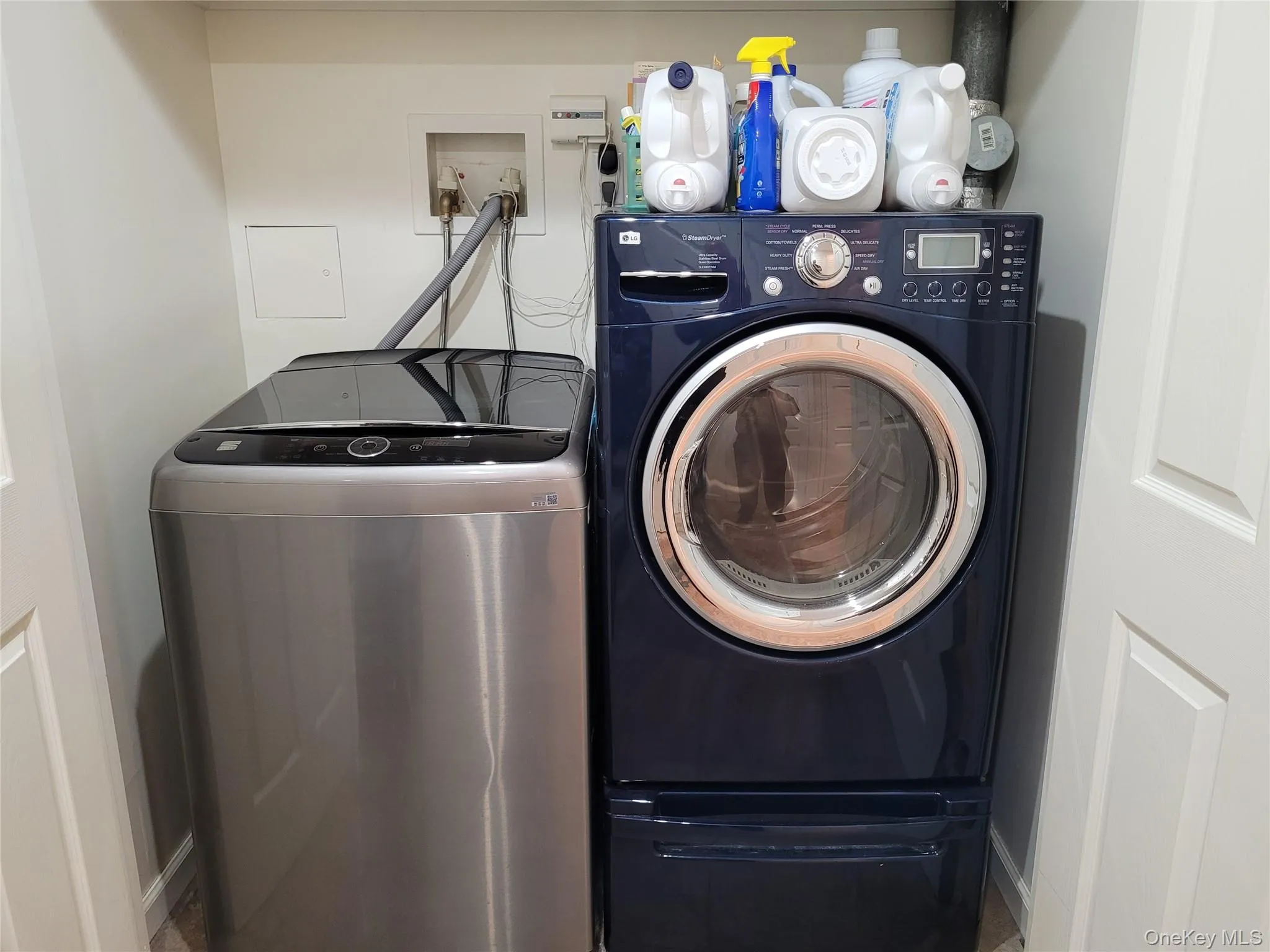 132 Atlantic Avenue, Oyster Bay, NY, 4 Bedrooms Bedrooms, 9 Rooms Rooms,3 BathroomsBathrooms,Residential,For Rent,Atlantic,0,985809 132 Atlantic Avenue, Oyster Bay, NY, 4 Bedrooms Bedrooms, 9 Rooms Rooms,3 BathroomsBathrooms,Residential,For Rent,Atlantic,0,985809