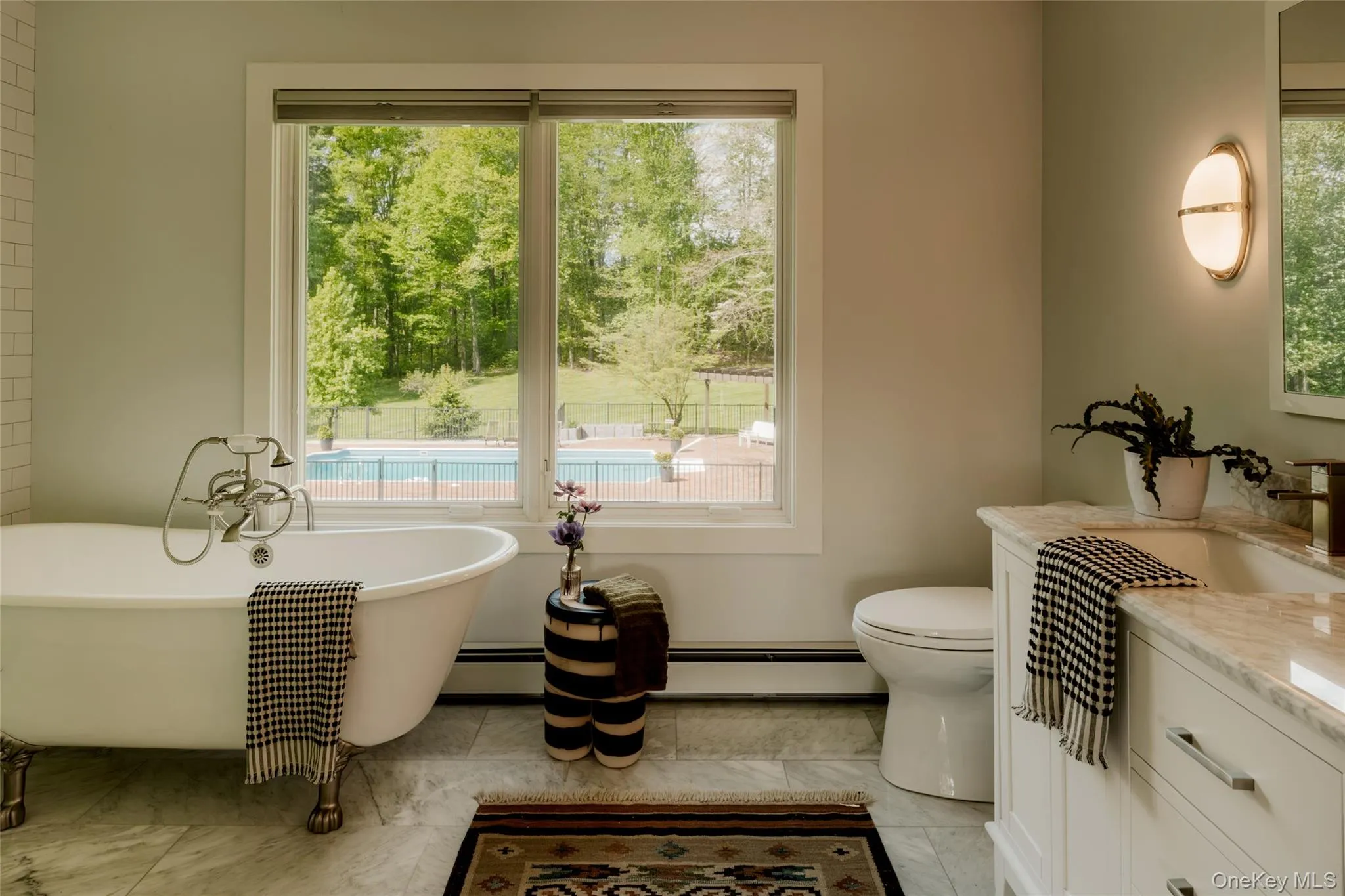 18 Scenic Drive, Hyde Park, NY, 4 Bedrooms Bedrooms, 7 Rooms Rooms,4 BathroomsBathrooms,Residential Sale,For Rent,Scenic,0,985816 18 Scenic Drive, Hyde Park, NY, 4 Bedrooms Bedrooms, 7 Rooms Rooms,4 BathroomsBathrooms,Residential Sale,For Rent,Scenic,0,985816