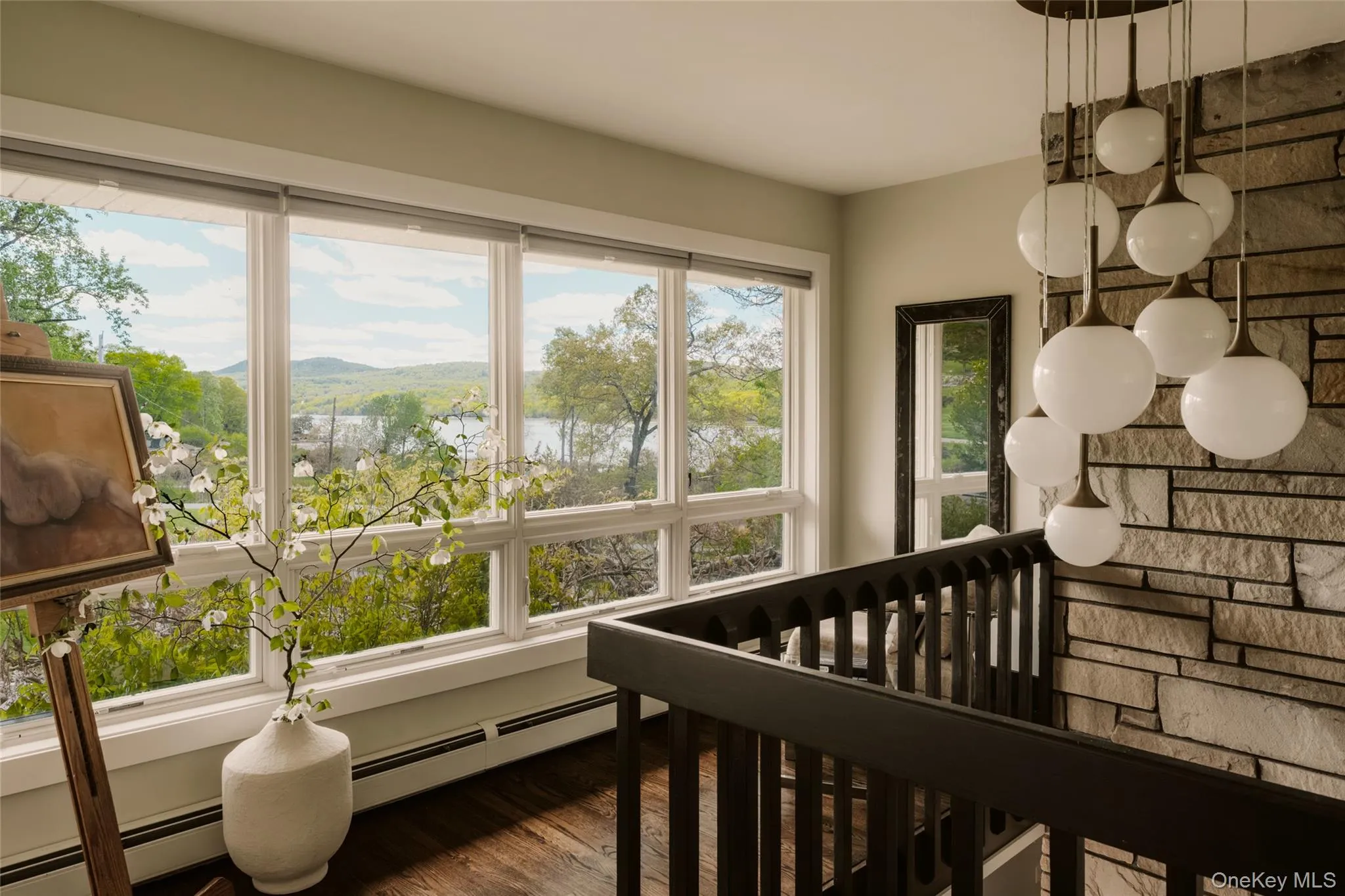 18 Scenic Drive, Hyde Park, NY, 4 Bedrooms Bedrooms, 7 Rooms Rooms,4 BathroomsBathrooms,Residential Sale,For Rent,Scenic,0,985816 18 Scenic Drive, Hyde Park, NY, 4 Bedrooms Bedrooms, 7 Rooms Rooms,4 BathroomsBathrooms,Residential Sale,For Rent,Scenic,0,985816