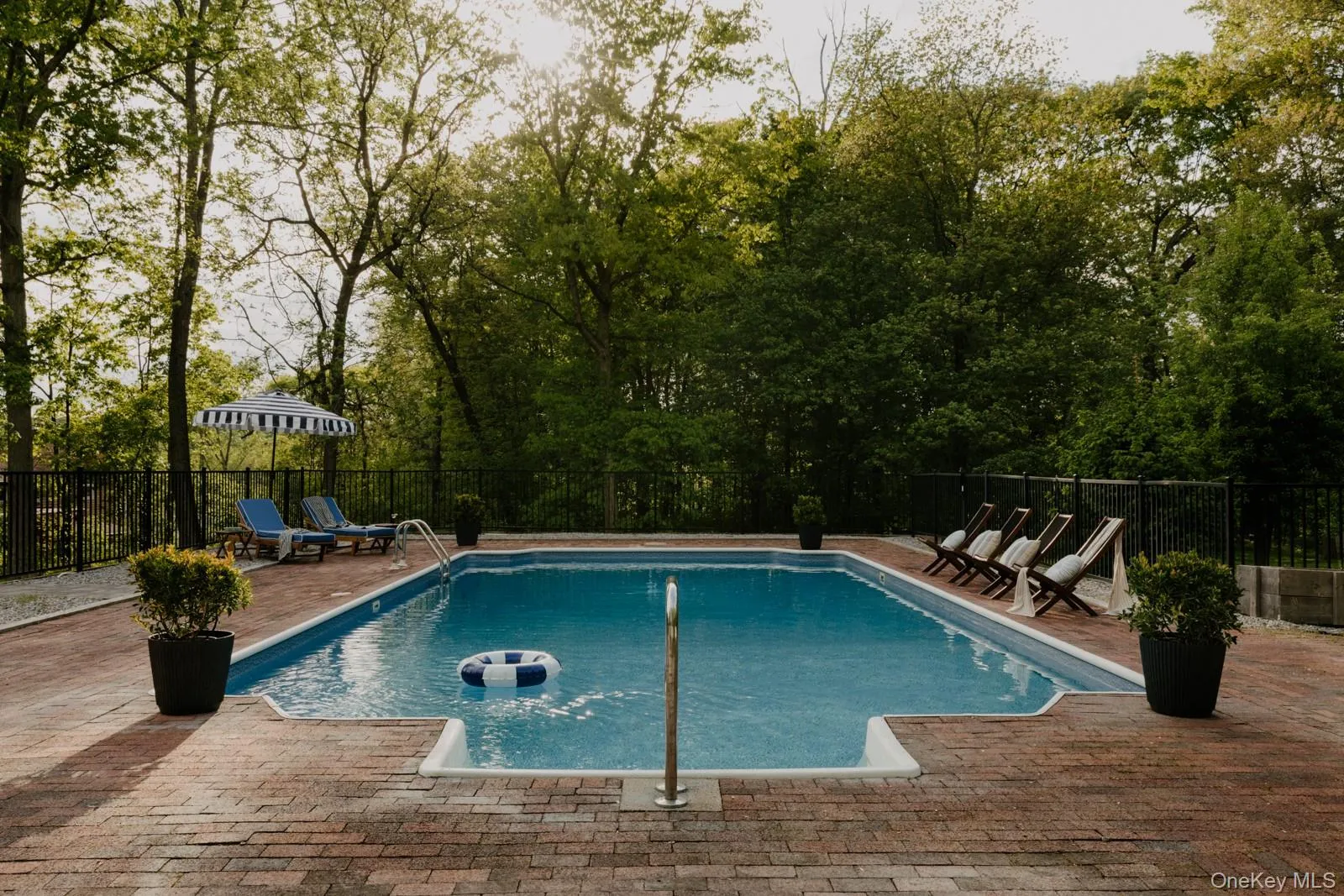 18 Scenic Drive, Hyde Park, NY, 4 Bedrooms Bedrooms, 7 Rooms Rooms,4 BathroomsBathrooms,Residential Sale,For Rent,Scenic,0,985816 18 Scenic Drive, Hyde Park, NY, 4 Bedrooms Bedrooms, 7 Rooms Rooms,4 BathroomsBathrooms,Residential Sale,For Rent,Scenic,0,985816