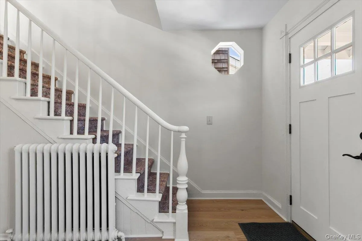 8 Cedar Street, Beacon, NY, 3 Bedrooms Bedrooms, 7 Rooms Rooms,1 BathroomBathrooms,Residential Lease,For Rent,Cedar,0,985842 8 Cedar Street, Beacon, NY, 3 Bedrooms Bedrooms, 7 Rooms Rooms,1 BathroomBathrooms,Residential Lease,For Rent,Cedar,0,985842