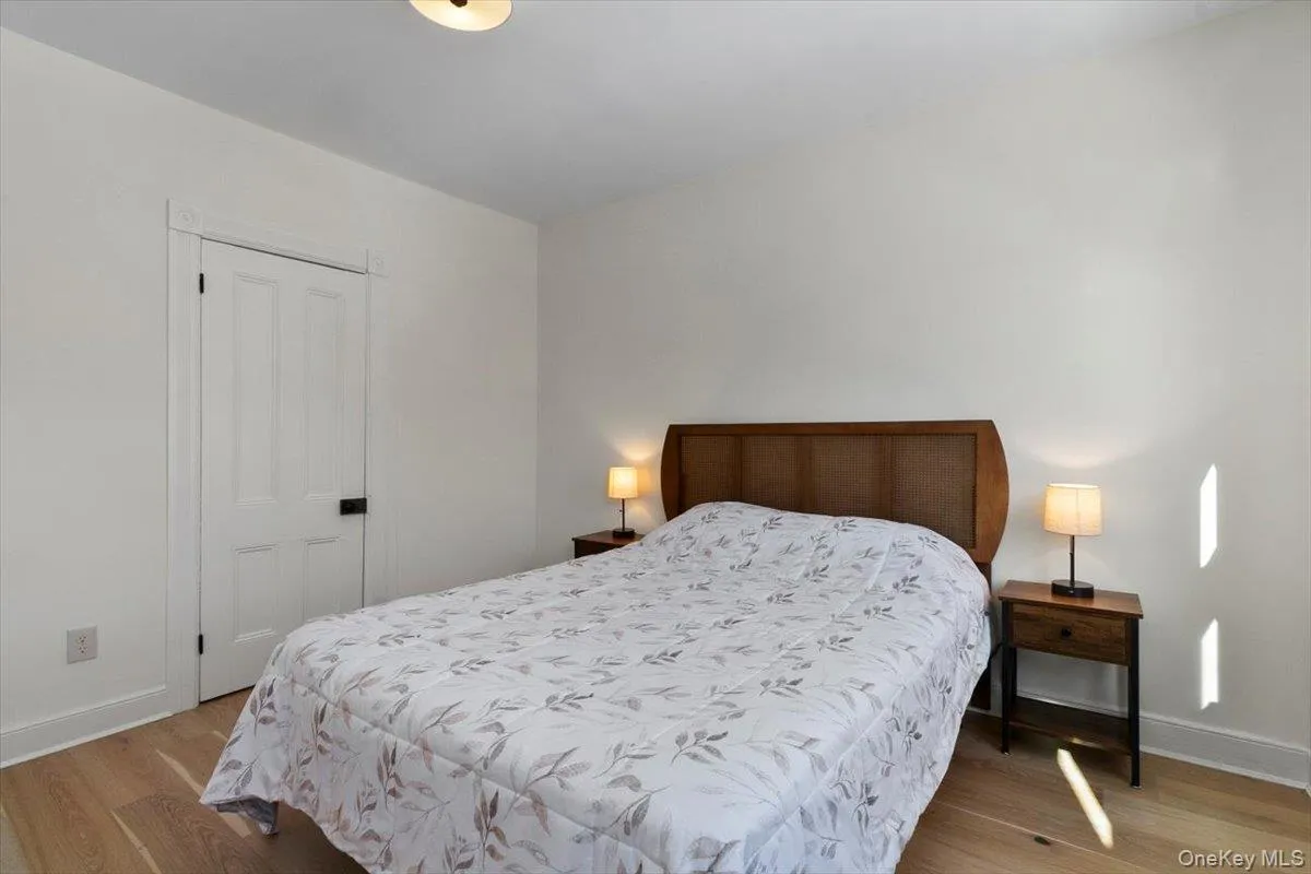 8 Cedar Street, Beacon, NY, 3 Bedrooms Bedrooms, 7 Rooms Rooms,1 BathroomBathrooms,Residential Lease,For Rent,Cedar,0,985842 8 Cedar Street, Beacon, NY, 3 Bedrooms Bedrooms, 7 Rooms Rooms,1 BathroomBathrooms,Residential Lease,For Rent,Cedar,0,985842