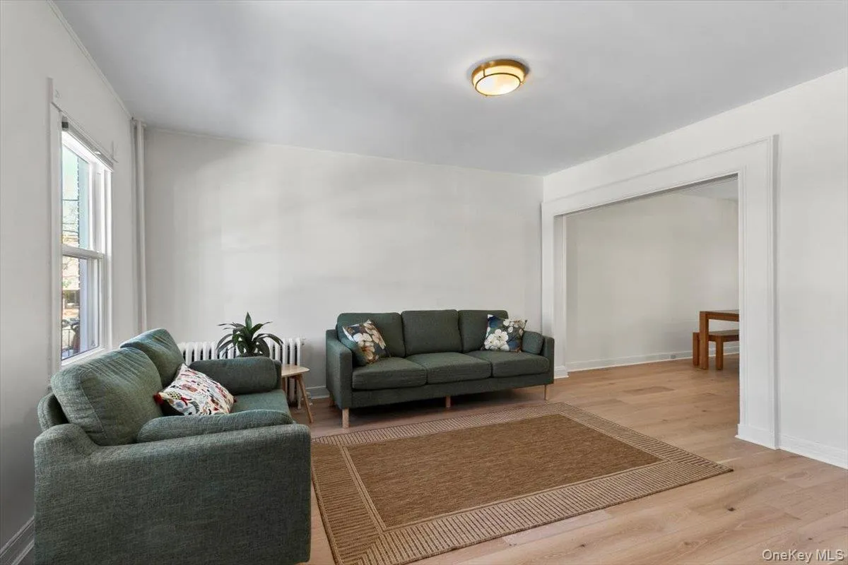8 Cedar Street, Beacon, NY, 3 Bedrooms Bedrooms, 7 Rooms Rooms,1 BathroomBathrooms,Residential Lease,For Rent,Cedar,0,985842 8 Cedar Street, Beacon, NY, 3 Bedrooms Bedrooms, 7 Rooms Rooms,1 BathroomBathrooms,Residential Lease,For Rent,Cedar,0,985842
