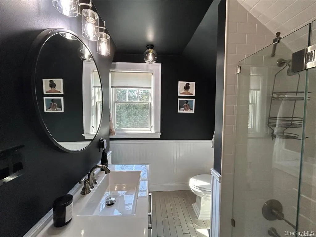 65 Main Street, Huntington, NY, 3 Bedrooms Bedrooms, 7 Rooms Rooms,1 BathroomBathrooms,Residential Lease,For Rent,Main,0,985847 65 Main Street, Huntington, NY, 3 Bedrooms Bedrooms, 7 Rooms Rooms,1 BathroomBathrooms,Residential Lease,For Rent,Main,0,985847