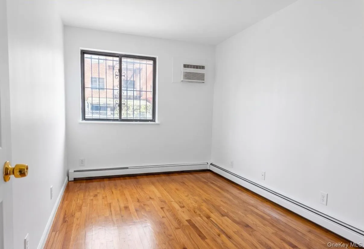 7613 46th Avenue, New York, NY, 3 Bedrooms Bedrooms, 7 Rooms Rooms,1 BathroomBathrooms,Residential Lease,For Rent,46th,0,985860 7613 46th Avenue, New York, NY, 3 Bedrooms Bedrooms, 7 Rooms Rooms,1 BathroomBathrooms,Residential Lease,For Rent,46th,0,985860