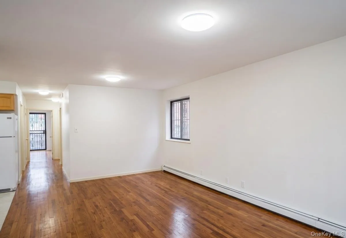 7613 46th Avenue, New York, NY, 3 Bedrooms Bedrooms, 7 Rooms Rooms,1 BathroomBathrooms,Residential Lease,For Rent,46th,0,985860 7613 46th Avenue, New York, NY, 3 Bedrooms Bedrooms, 7 Rooms Rooms,1 BathroomBathrooms,Residential Lease,For Rent,46th,0,985860