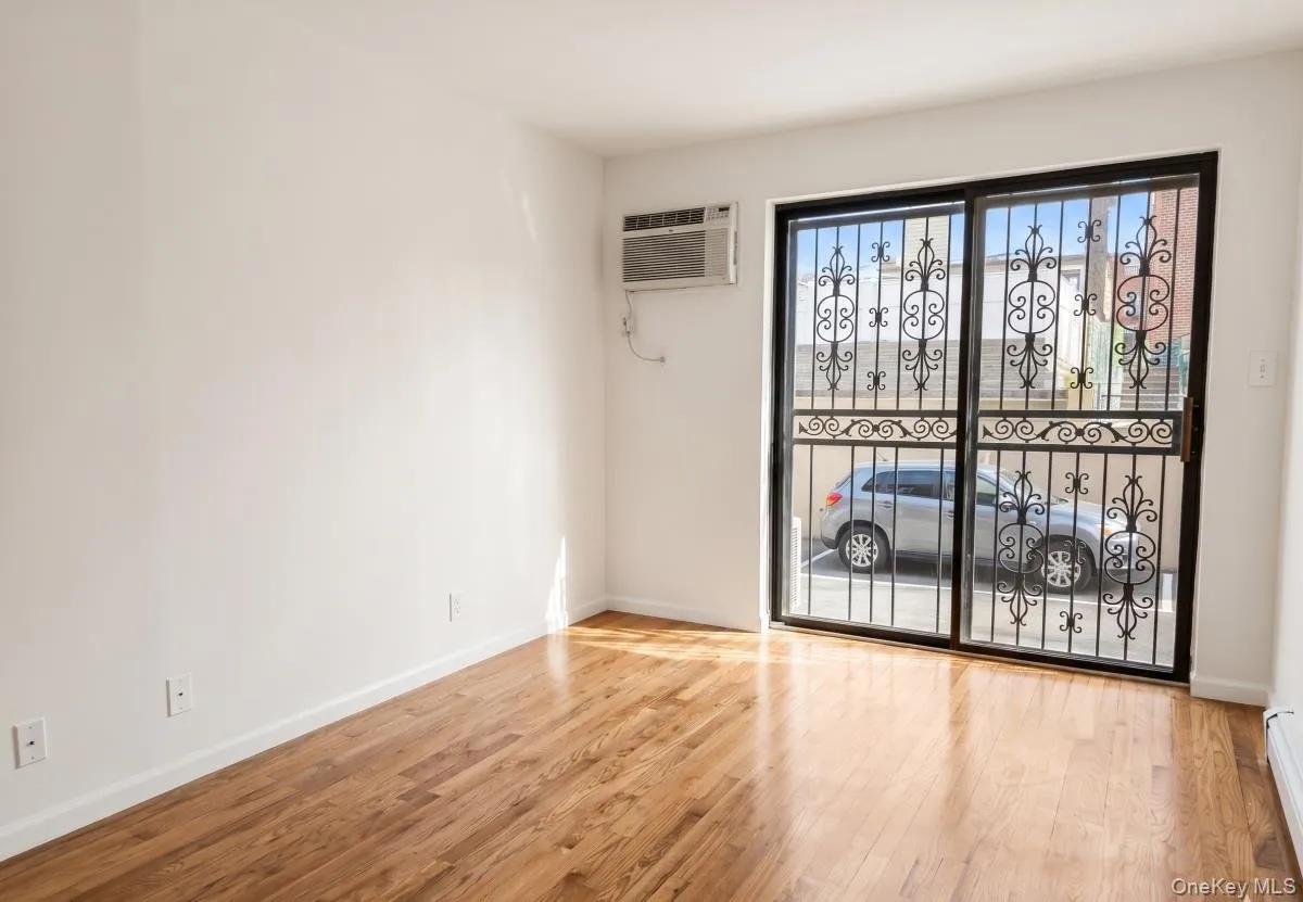 7613 46th Avenue, New York, NY, 3 Bedrooms Bedrooms, 7 Rooms Rooms,1 BathroomBathrooms,Residential Lease,For Rent,46th,0,985860 7613 46th Avenue, New York, NY, 3 Bedrooms Bedrooms, 7 Rooms Rooms,1 BathroomBathrooms,Residential Lease,For Rent,46th,0,985860