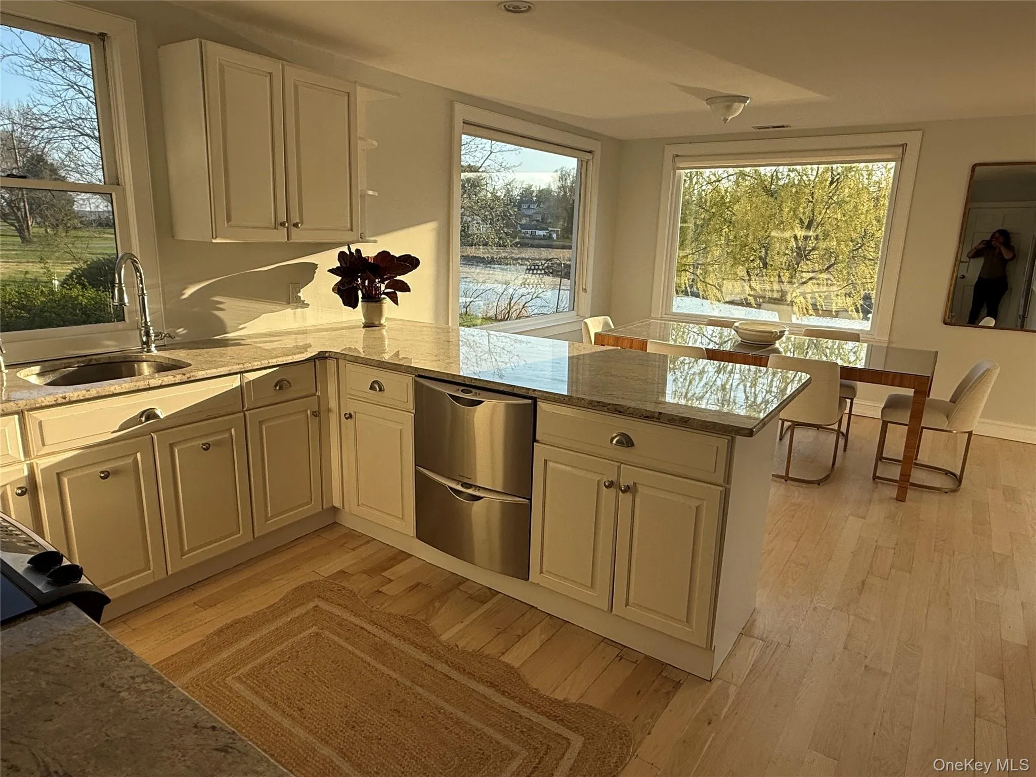 329 Centre Island Road, Oyster Bay, NY, 4 Bedrooms Bedrooms, 9 Rooms Rooms,3 BathroomsBathrooms,Residential Lease,For Rent,Centre Island,0,985862 329 Centre Island Road, Oyster Bay, NY, 4 Bedrooms Bedrooms, 9 Rooms Rooms,3 BathroomsBathrooms,Residential Lease,For Rent,Centre Island,0,985862