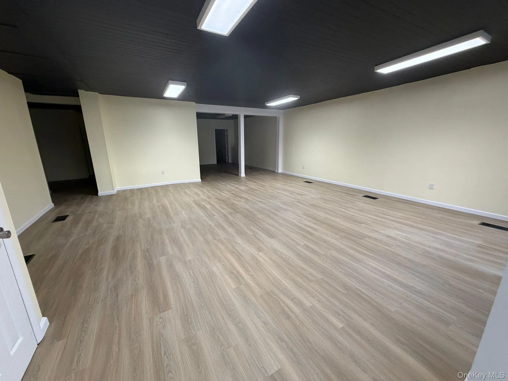 135 Main Street, Chester Town, NY, ,Commercial Lease,For Rent,Main,0,985864 135 Main Street, Chester Town, NY, ,Commercial Lease,For Rent,Main,0,985864