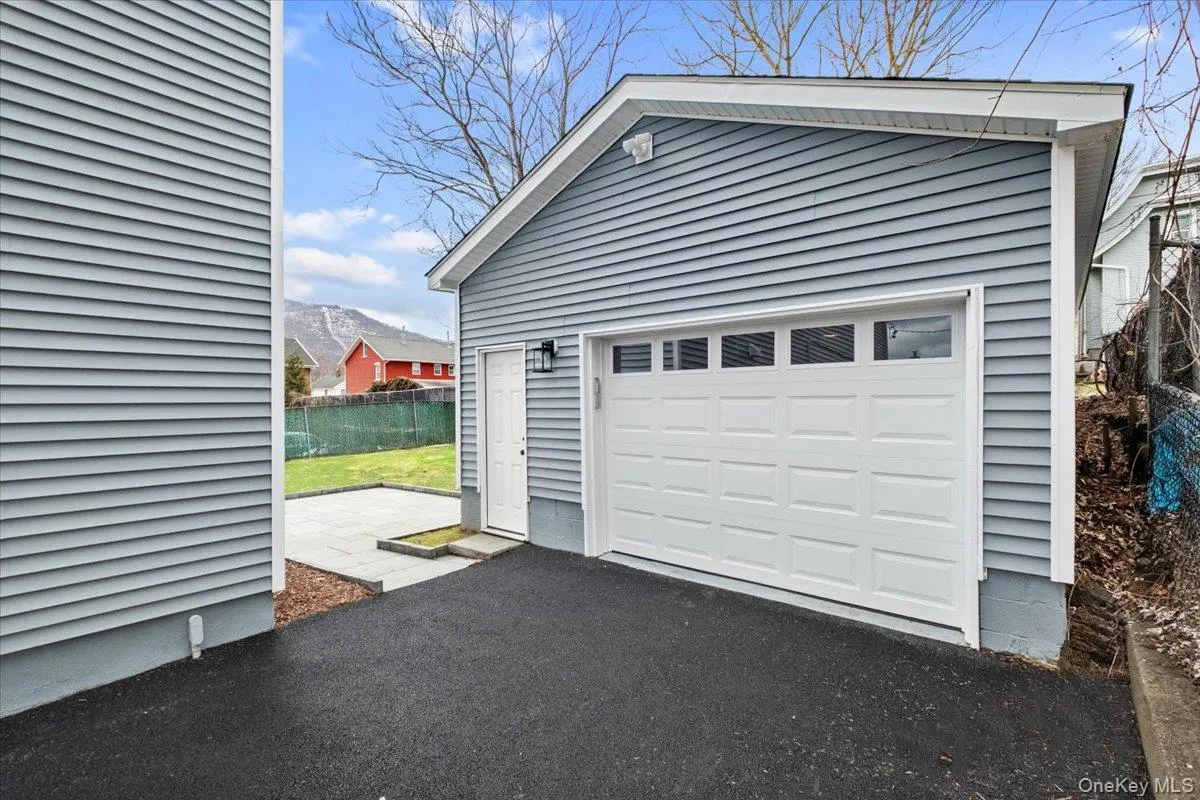 32 Ackerman Street, Beacon, NY, 3 Bedrooms Bedrooms, 10 Rooms Rooms,3 BathroomsBathrooms,Residential Lease,For Rent,Ackerman,0,985901 32 Ackerman Street, Beacon, NY, 3 Bedrooms Bedrooms, 10 Rooms Rooms,3 BathroomsBathrooms,Residential Lease,For Rent,Ackerman,0,985901