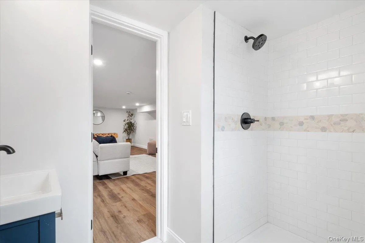 32 Ackerman Street, Beacon, NY, 3 Bedrooms Bedrooms, 10 Rooms Rooms,3 BathroomsBathrooms,Residential Lease,For Rent,Ackerman,0,985901 32 Ackerman Street, Beacon, NY, 3 Bedrooms Bedrooms, 10 Rooms Rooms,3 BathroomsBathrooms,Residential Lease,For Rent,Ackerman,0,985901