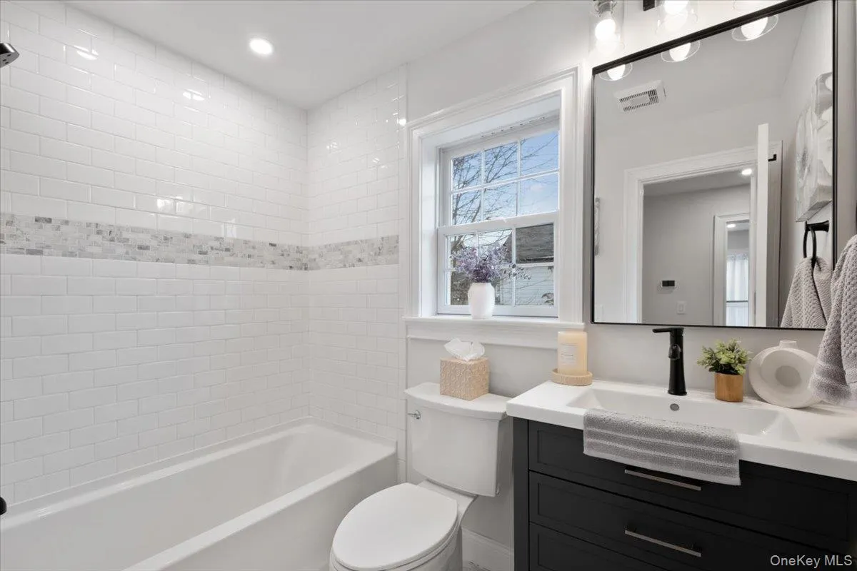32 Ackerman Street, Beacon, NY, 3 Bedrooms Bedrooms, 10 Rooms Rooms,3 BathroomsBathrooms,Residential Lease,For Rent,Ackerman,0,985901 32 Ackerman Street, Beacon, NY, 3 Bedrooms Bedrooms, 10 Rooms Rooms,3 BathroomsBathrooms,Residential Lease,For Rent,Ackerman,0,985901