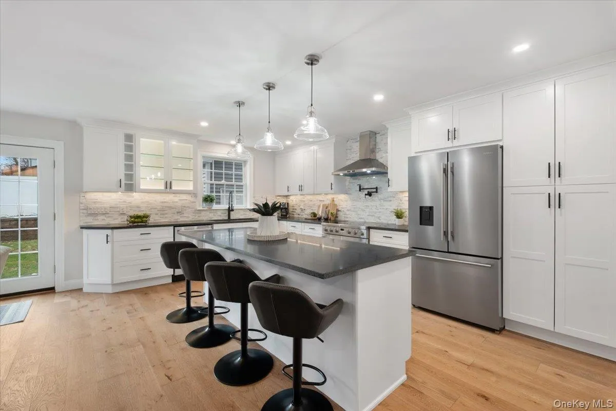 32 Ackerman Street, Beacon, NY, 3 Bedrooms Bedrooms, 10 Rooms Rooms,3 BathroomsBathrooms,Residential Lease,For Rent,Ackerman,0,985901 32 Ackerman Street, Beacon, NY, 3 Bedrooms Bedrooms, 10 Rooms Rooms,3 BathroomsBathrooms,Residential Lease,For Rent,Ackerman,0,985901