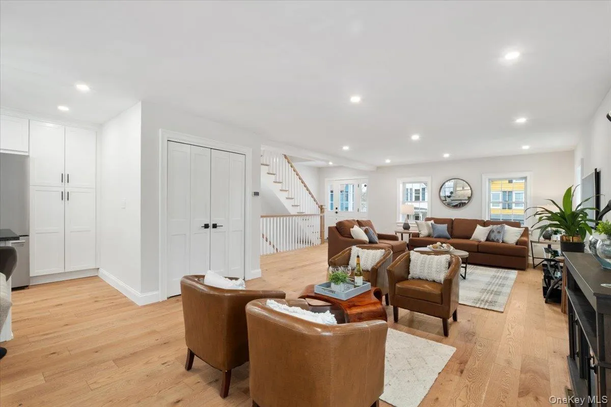 32 Ackerman Street, Beacon, NY, 3 Bedrooms Bedrooms, 10 Rooms Rooms,3 BathroomsBathrooms,Residential Lease,For Rent,Ackerman,0,985901 32 Ackerman Street, Beacon, NY, 3 Bedrooms Bedrooms, 10 Rooms Rooms,3 BathroomsBathrooms,Residential Lease,For Rent,Ackerman,0,985901