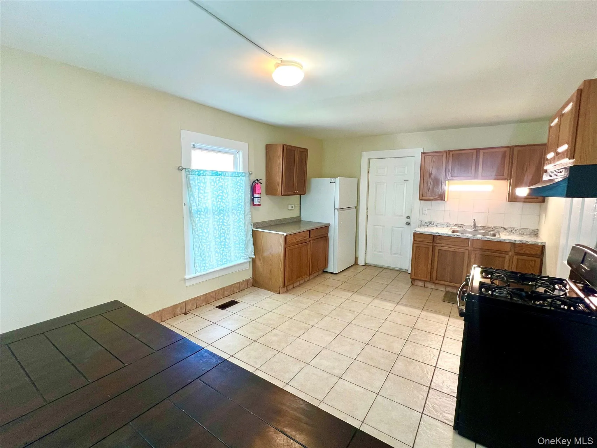30 Knapp Avenue, Middletown, NY, 2 Bedrooms Bedrooms, 5 Rooms Rooms,1 BathroomBathrooms,Residential Lease,For Rent,Knapp,0,985909 30 Knapp Avenue, Middletown, NY, 2 Bedrooms Bedrooms, 5 Rooms Rooms,1 BathroomBathrooms,Residential Lease,For Rent,Knapp,0,985909
