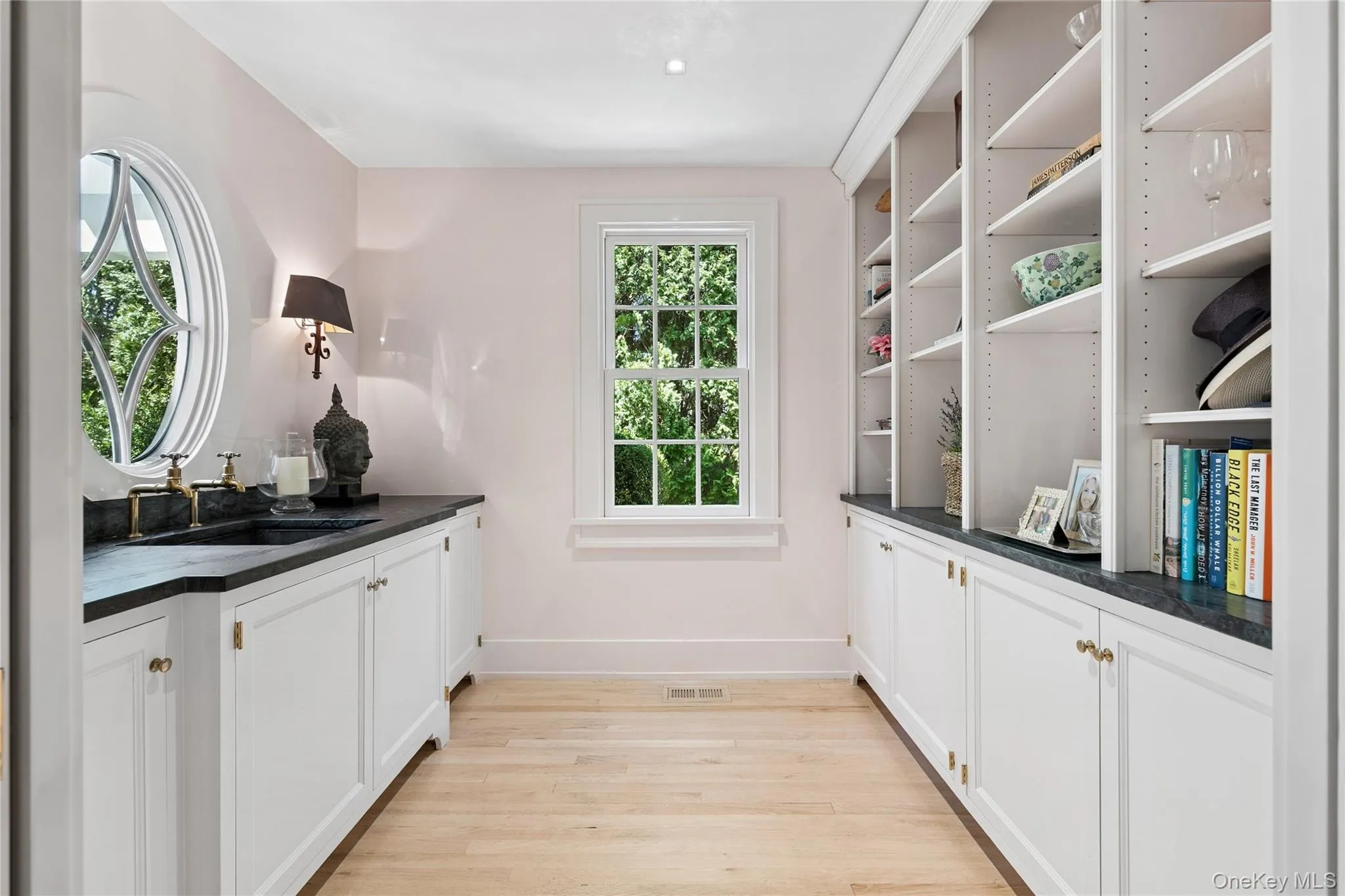 60 Old Town Crossing, Southampton, NY, 6 Bedrooms Bedrooms, 13 Rooms Rooms,5 BathroomsBathrooms,Residential Lease,For Rent,Old Town,0,985915 60 Old Town Crossing, Southampton, NY, 6 Bedrooms Bedrooms, 13 Rooms Rooms,5 BathroomsBathrooms,Residential Lease,For Rent,Old Town,0,985915