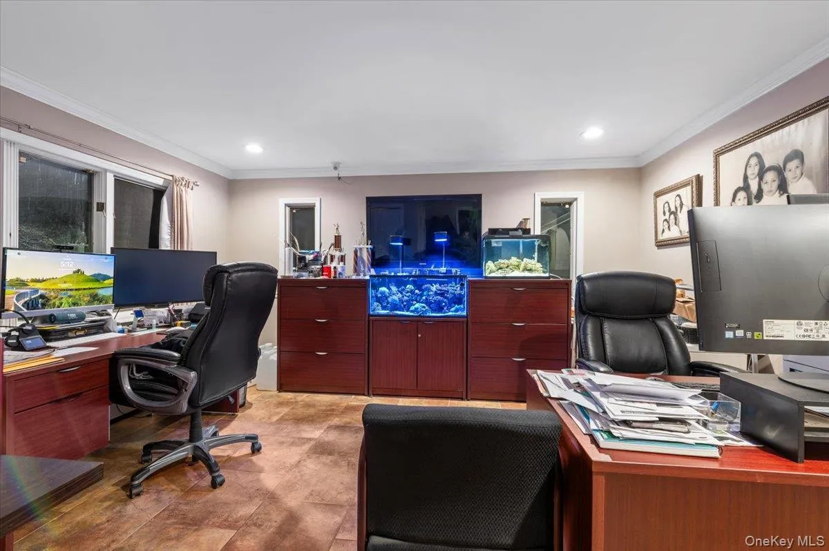 44 End Avenue, Oyster Bay, NY, 4 Bedrooms Bedrooms, 9 Rooms Rooms,4 BathroomsBathrooms,Residential,For Rent,End,0,985922 44 End Avenue, Oyster Bay, NY, 4 Bedrooms Bedrooms, 9 Rooms Rooms,4 BathroomsBathrooms,Residential,For Rent,End,0,985922