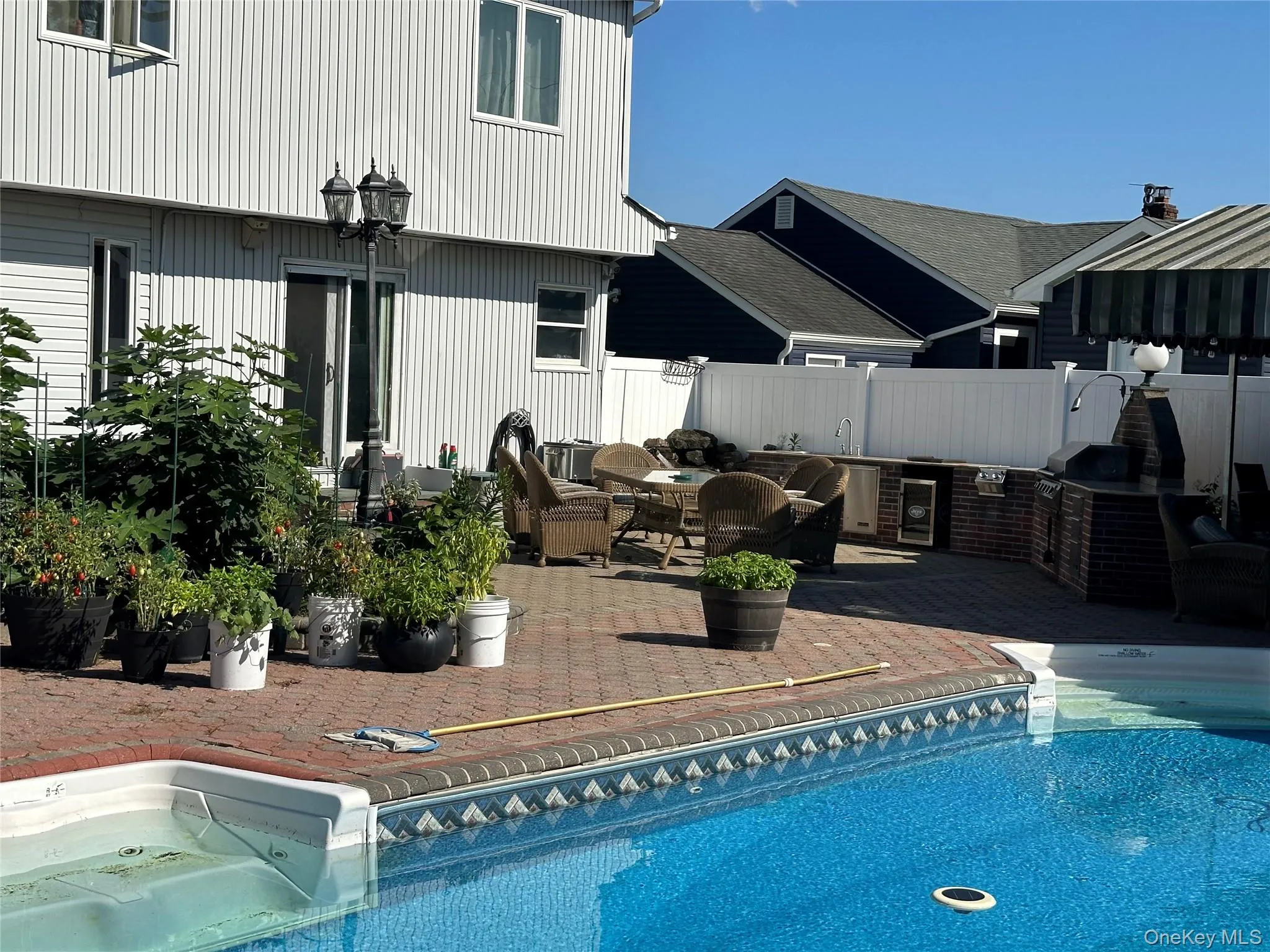 44 End Avenue, Oyster Bay, NY, 4 Bedrooms Bedrooms, 9 Rooms Rooms,4 BathroomsBathrooms,Residential,For Rent,End,0,985922 44 End Avenue, Oyster Bay, NY, 4 Bedrooms Bedrooms, 9 Rooms Rooms,4 BathroomsBathrooms,Residential,For Rent,End,0,985922