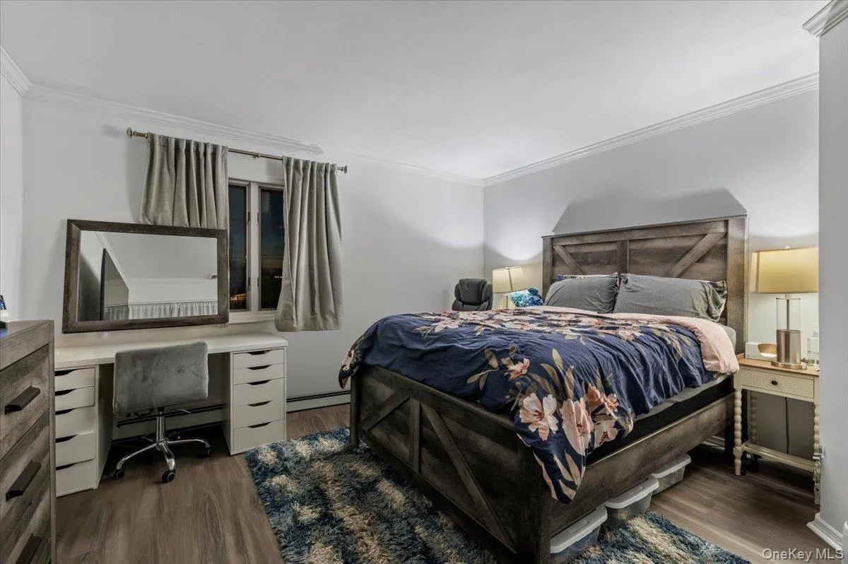 44 End Avenue, Oyster Bay, NY, 4 Bedrooms Bedrooms, 9 Rooms Rooms,4 BathroomsBathrooms,Residential,For Rent,End,0,985922 44 End Avenue, Oyster Bay, NY, 4 Bedrooms Bedrooms, 9 Rooms Rooms,4 BathroomsBathrooms,Residential,For Rent,End,0,985922
