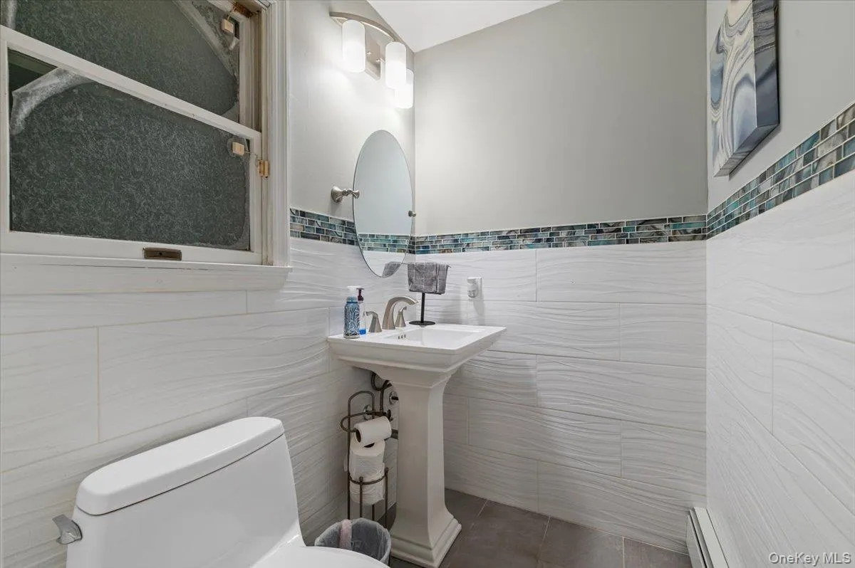 44 End Avenue, Oyster Bay, NY, 4 Bedrooms Bedrooms, 9 Rooms Rooms,4 BathroomsBathrooms,Residential,For Rent,End,0,985922 44 End Avenue, Oyster Bay, NY, 4 Bedrooms Bedrooms, 9 Rooms Rooms,4 BathroomsBathrooms,Residential,For Rent,End,0,985922