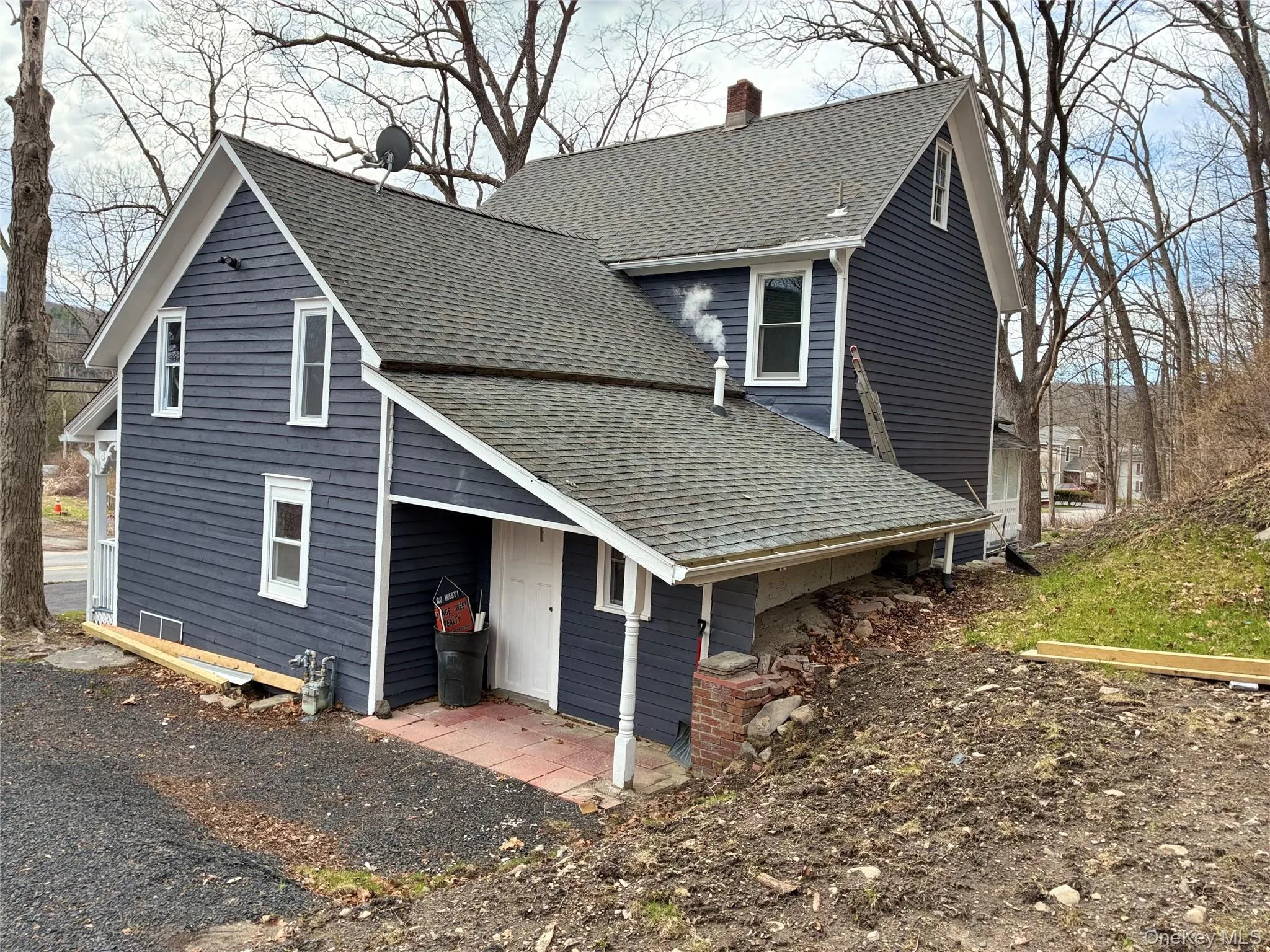 48 Main Street, Deerpark, NY, 3 Bedrooms Bedrooms, 8 Rooms Rooms,2 BathroomsBathrooms,Residential,For Rent,Main,0,985923 48 Main Street, Deerpark, NY, 3 Bedrooms Bedrooms, 8 Rooms Rooms,2 BathroomsBathrooms,Residential,For Rent,Main,0,985923