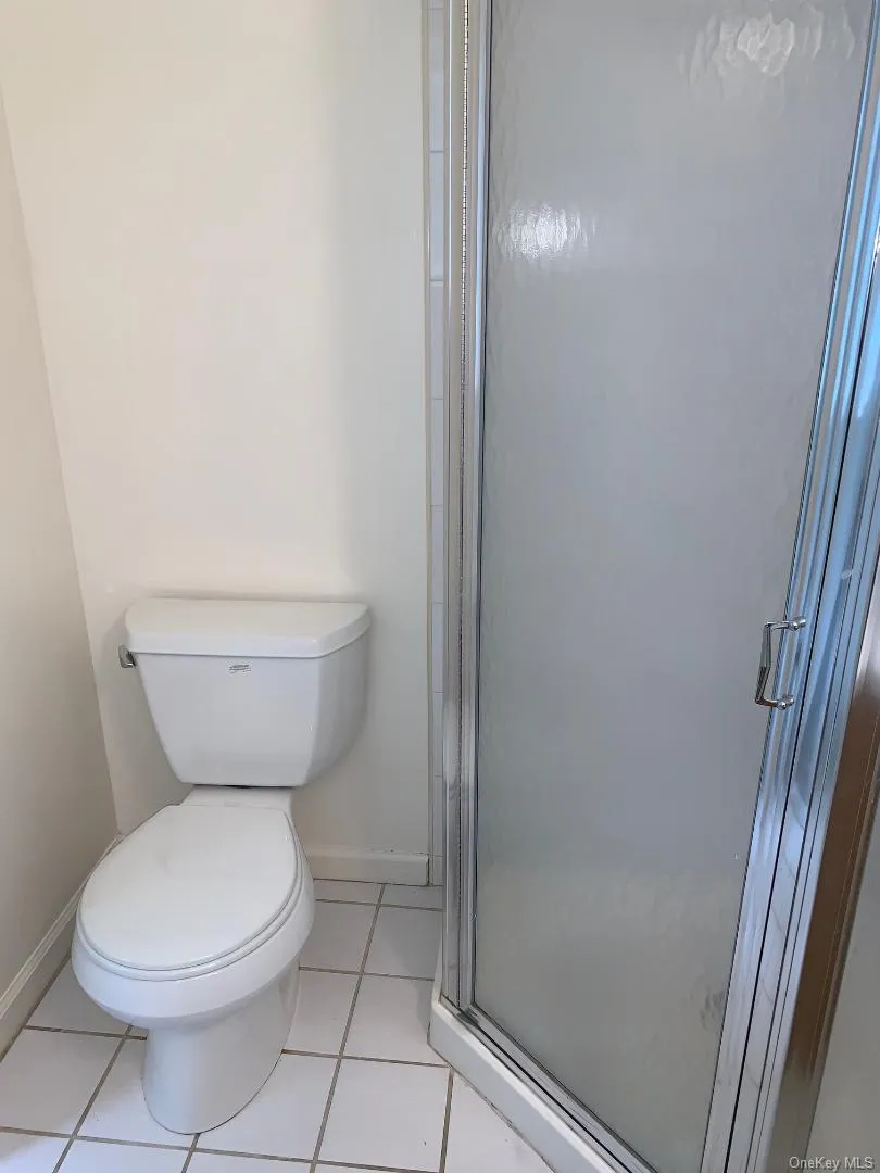 106 Arlington Court, Clarkstown, NY, 2 Bedrooms Bedrooms, 5 Rooms Rooms,2 BathroomsBathrooms,Residential Lease,For Rent,Arlington,0,985925 106 Arlington Court, Clarkstown, NY, 2 Bedrooms Bedrooms, 5 Rooms Rooms,2 BathroomsBathrooms,Residential Lease,For Rent,Arlington,0,985925