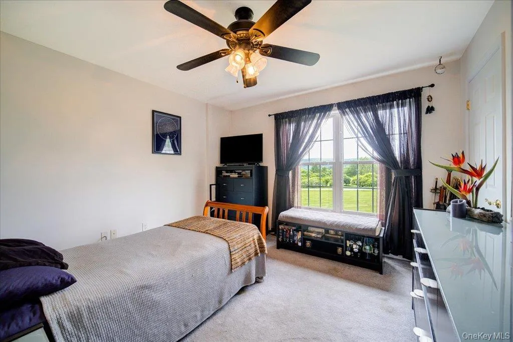 5 Sunrise Drive, Marlboro, NY, 3 Bedrooms Bedrooms, 7 Rooms Rooms,3 BathroomsBathrooms,Residential,For Rent,Sunrise,0,985944 5 Sunrise Drive, Marlboro, NY, 3 Bedrooms Bedrooms, 7 Rooms Rooms,3 BathroomsBathrooms,Residential,For Rent,Sunrise,0,985944