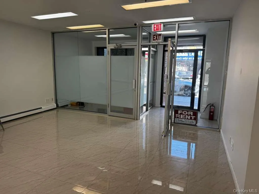 1844 College Point Boulevard, New York, NY, ,2 BathroomsBathrooms,Residential Lease,For Rent,College Point,0,985947 1844 College Point Boulevard, New York, NY, ,2 BathroomsBathrooms,Residential Lease,For Rent,College Point,0,985947