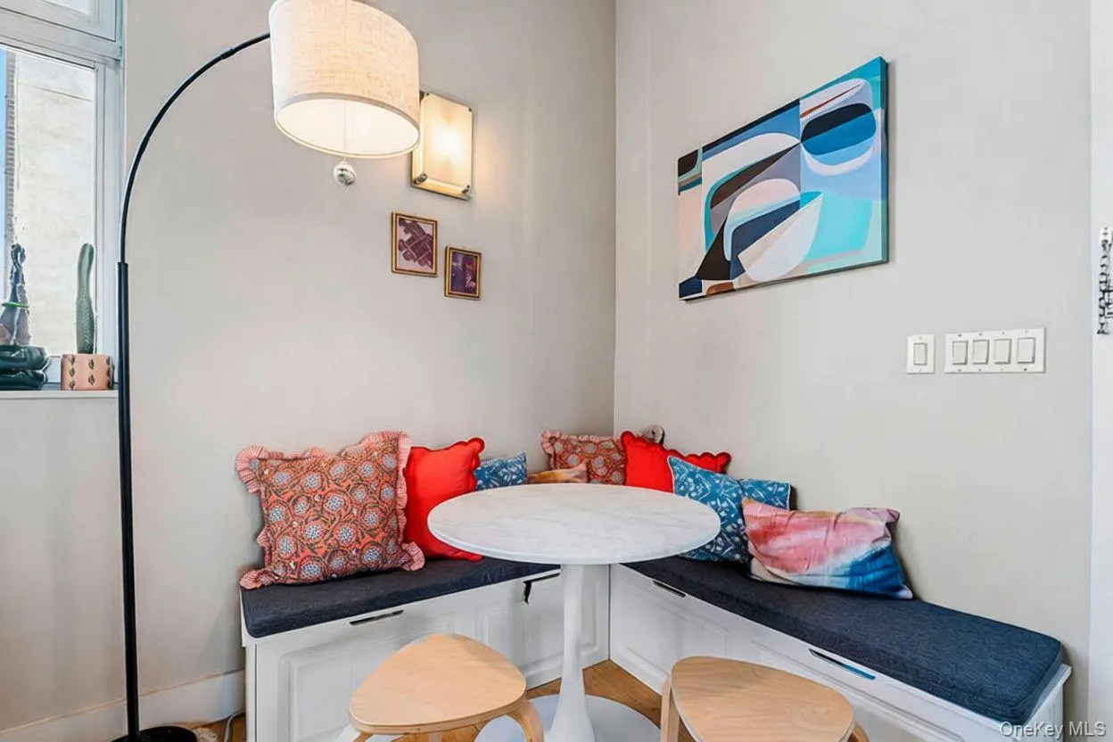 96 Woodpoint Road, New York, NY, 2 Bedrooms Bedrooms, 4 Rooms Rooms,2 BathroomsBathrooms,Residential,For Rent,Woodpoint,0,985957 96 Woodpoint Road, New York, NY, 2 Bedrooms Bedrooms, 4 Rooms Rooms,2 BathroomsBathrooms,Residential,For Rent,Woodpoint,0,985957